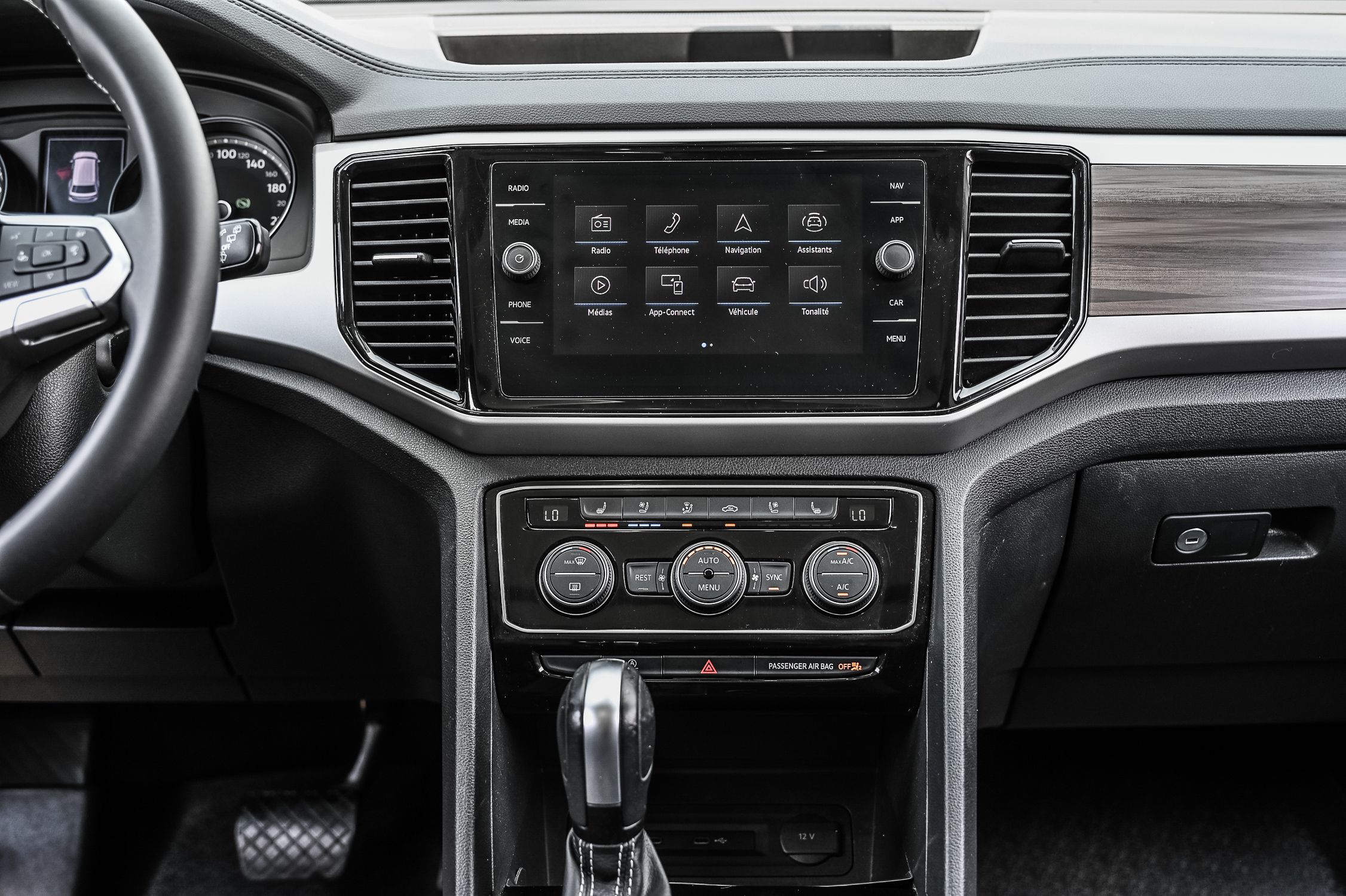 2021 Volkswagen Atlas in Saint-Bruno-de-Montarville, Quebec