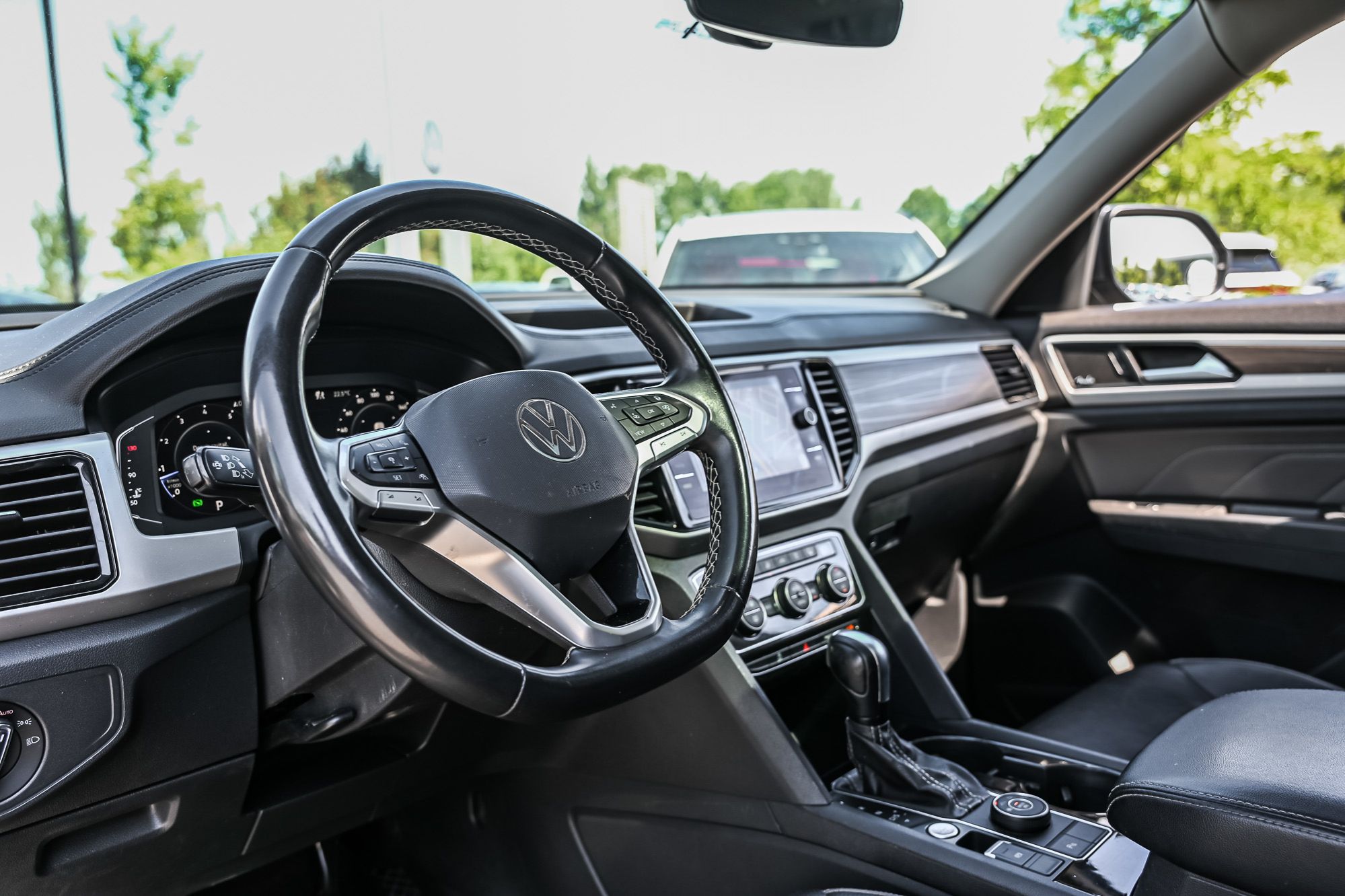 2023 Volkswagen Atlas in Saint-Bruno-de-Montarville, Quebec