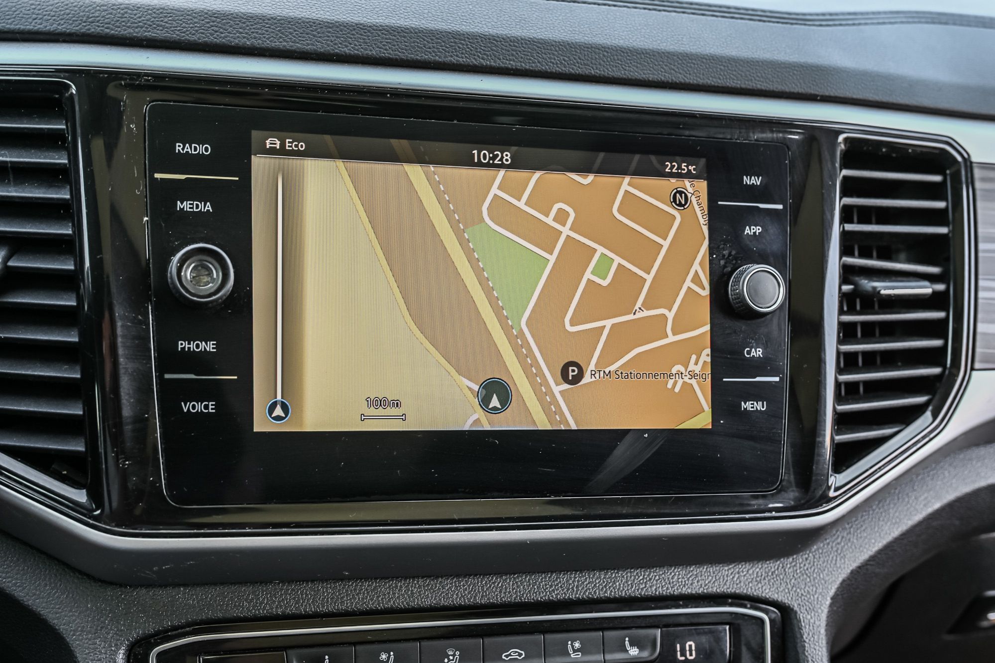 2023 Volkswagen Atlas in Saint-Bruno-de-Montarville, Quebec