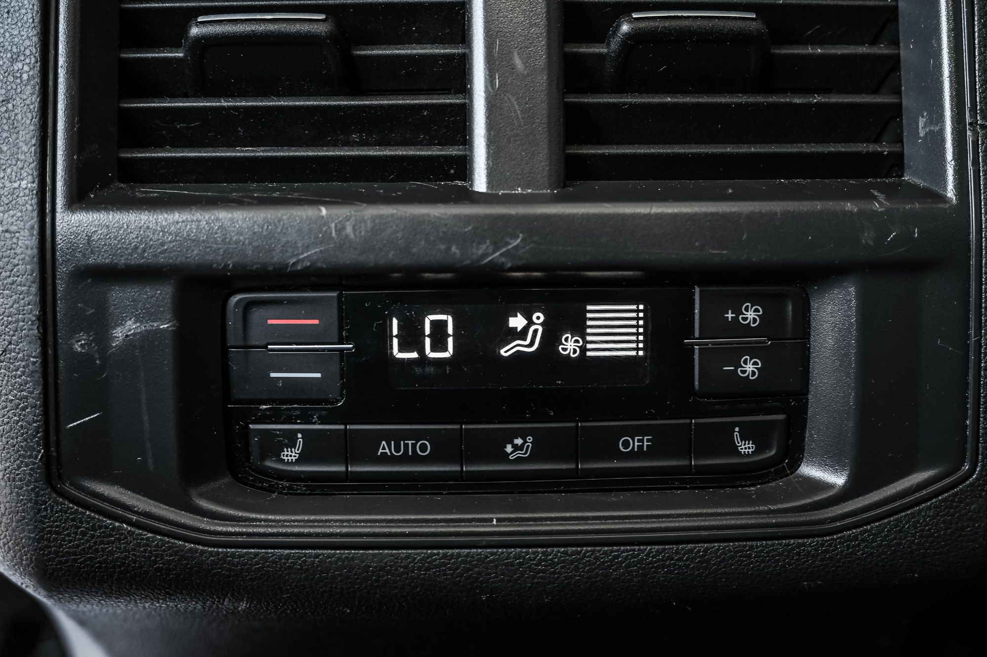 2023 Volkswagen Atlas in Saint-Bruno-de-Montarville, Quebec
