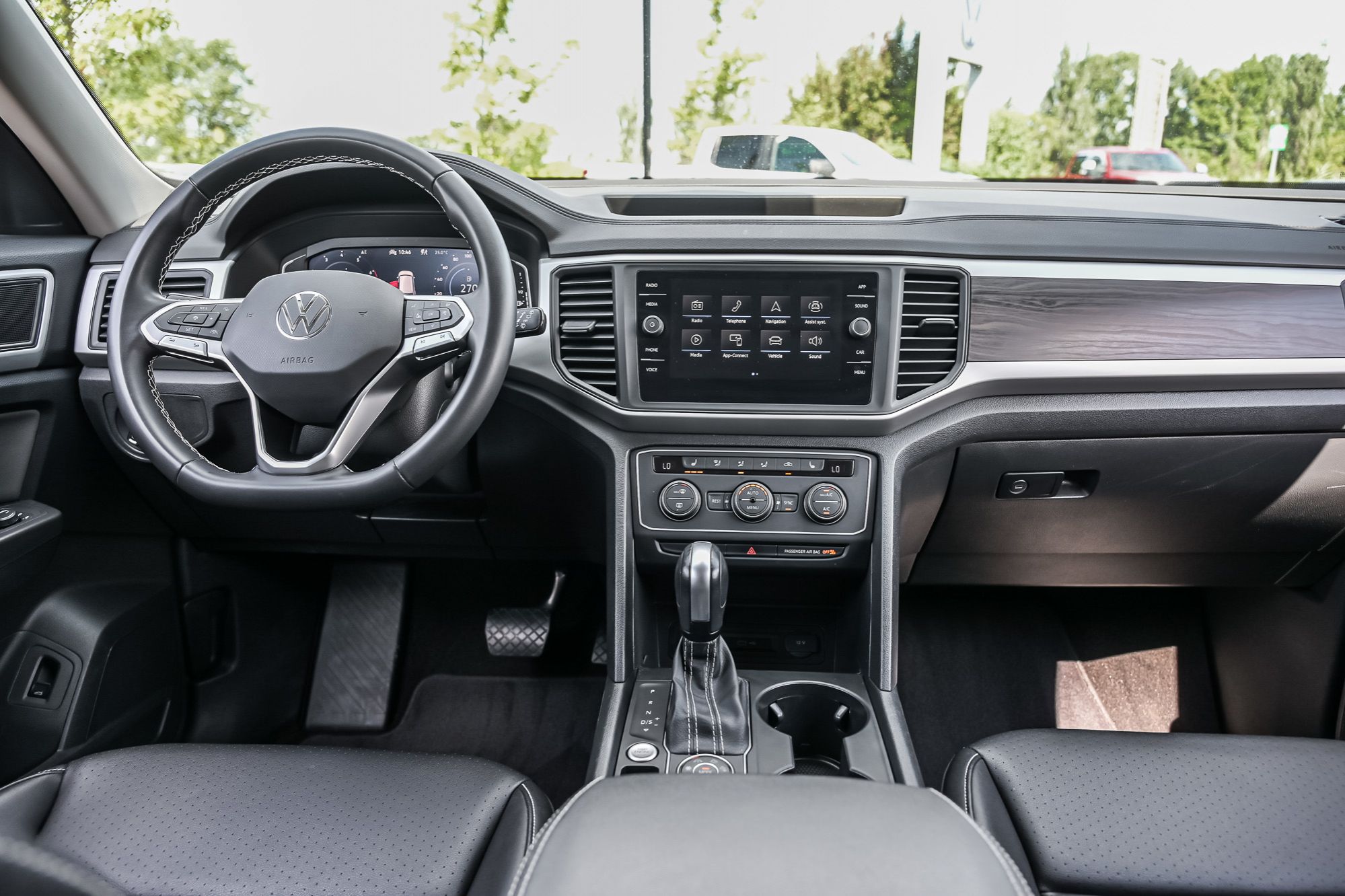 Volkswagen Atlas  2023 à Saint-Bruno-de-Montarville, Québec