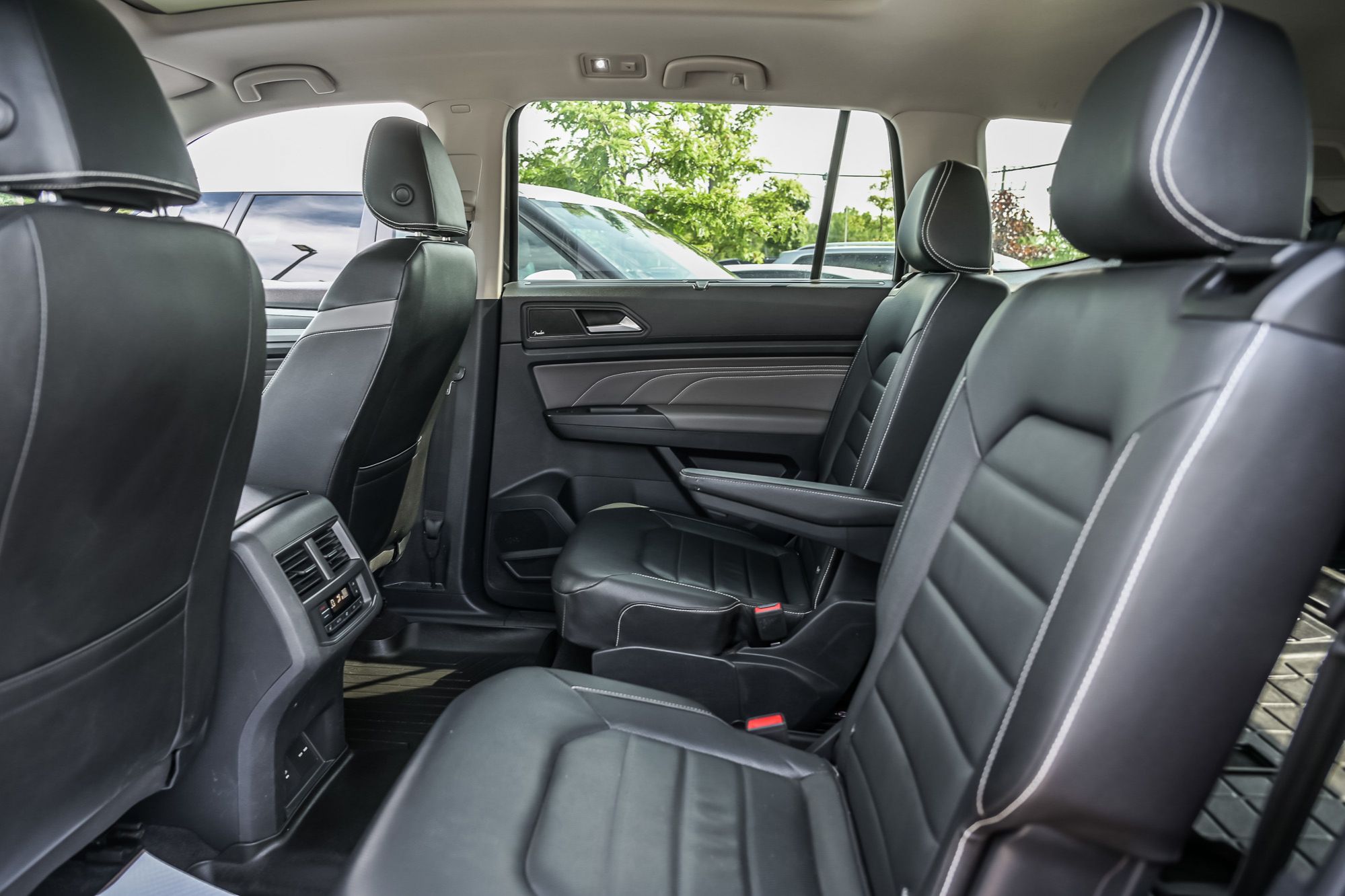 2023 Volkswagen Atlas in Saint-Bruno-de-Montarville, Quebec