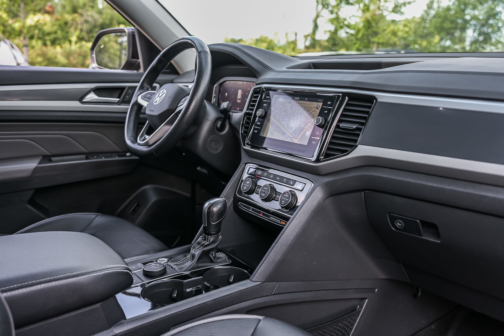 2023 Volkswagen Atlas in Saint-Bruno-de-Montarville, Quebec