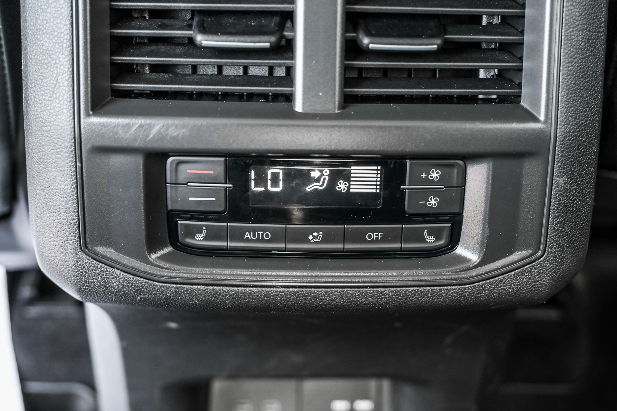 2023 Volkswagen Atlas in Saint-Bruno-de-Montarville, Quebec