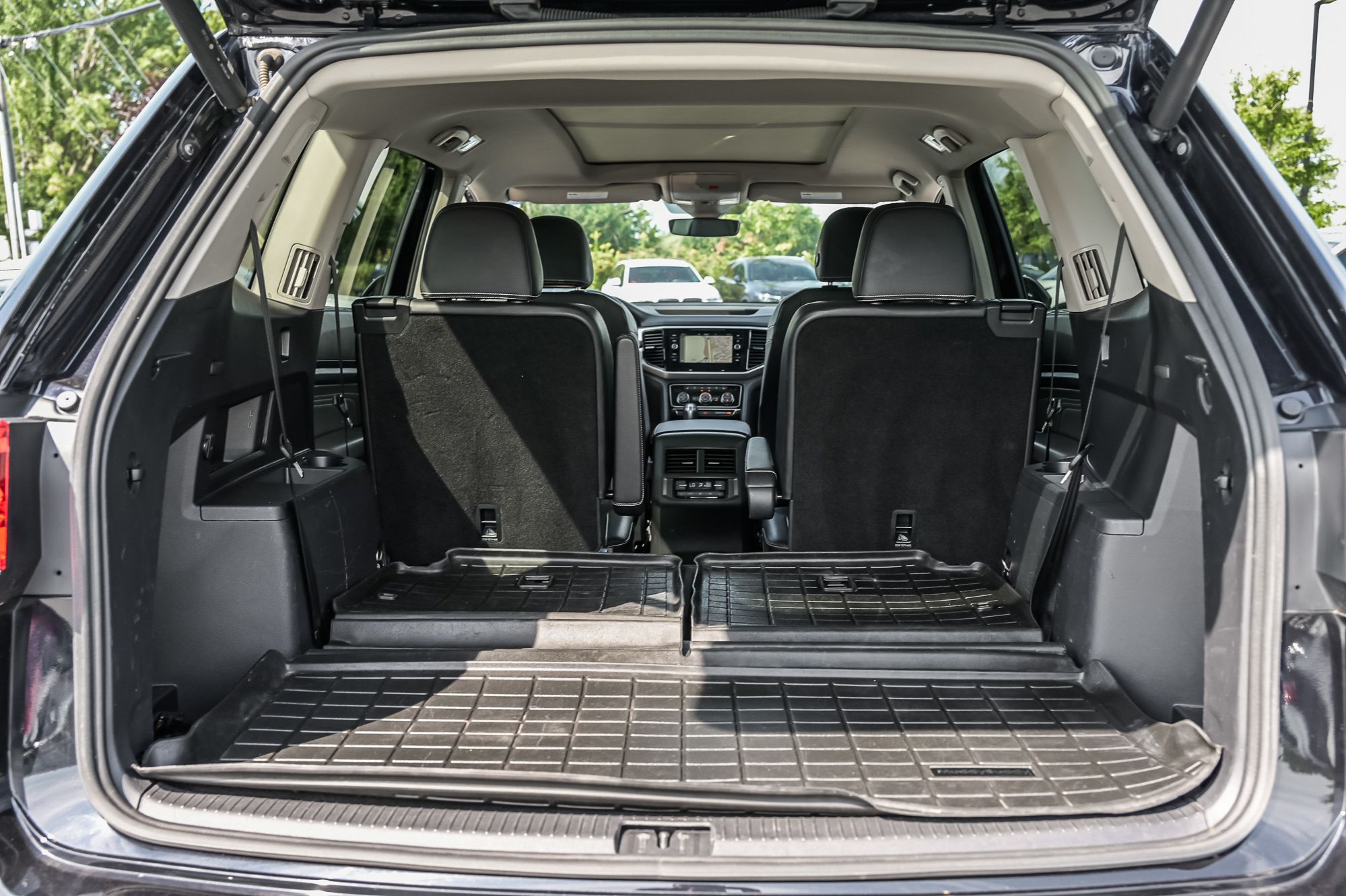 2023 Volkswagen Atlas in Saint-Bruno-de-Montarville, Quebec