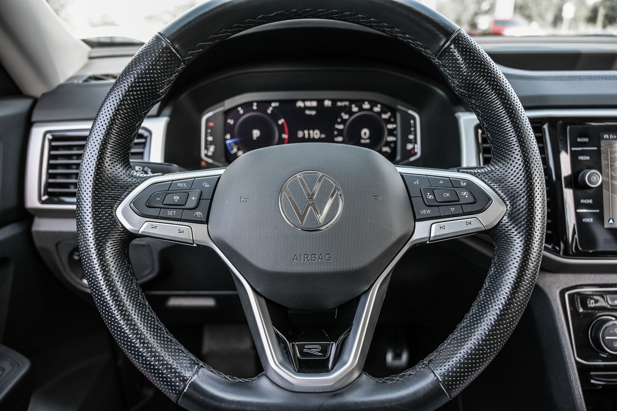 2023 Volkswagen Atlas in Saint-Bruno-de-Montarville, Quebec