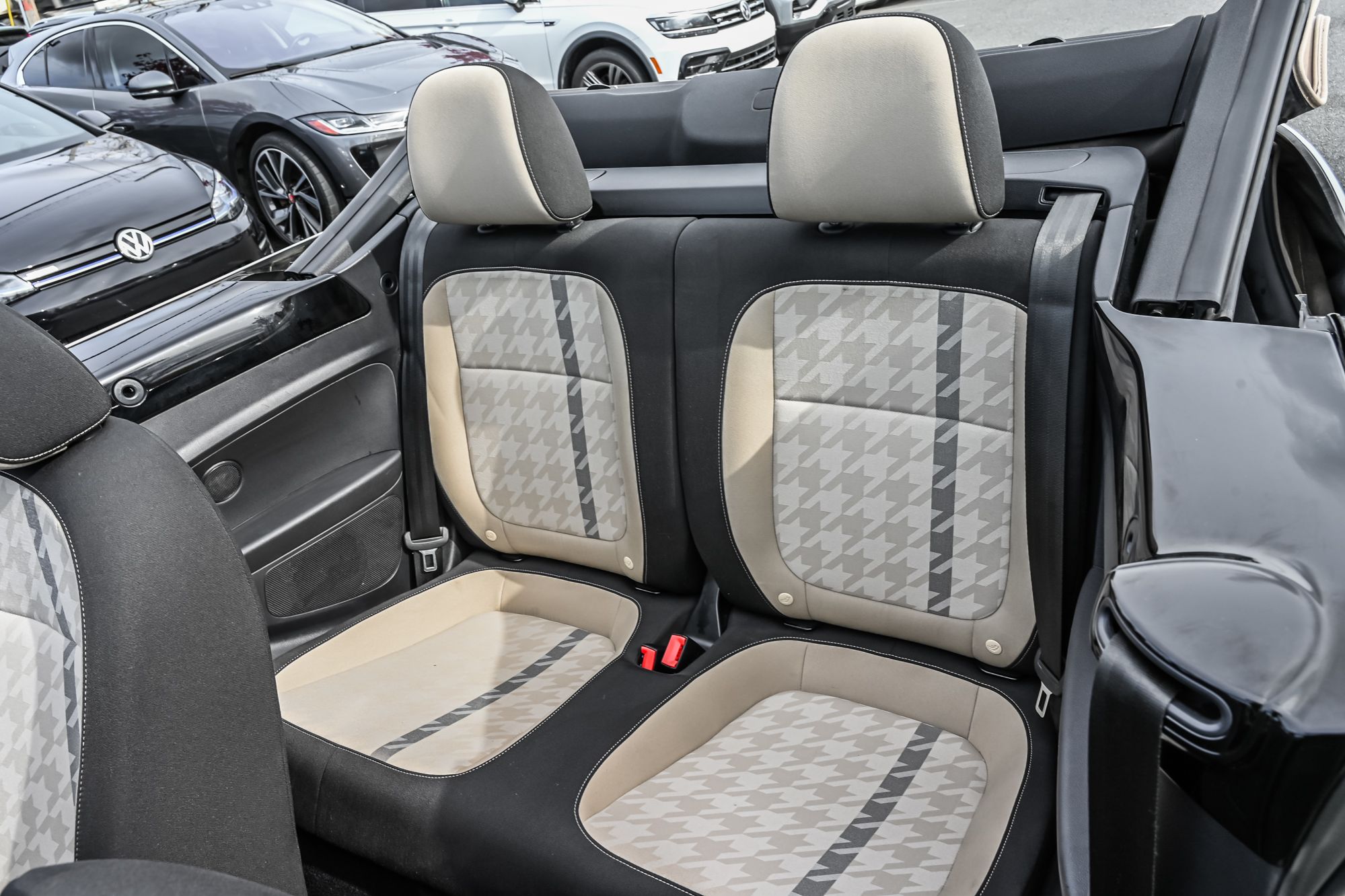 2018 Volkswagen Beetle Convertible