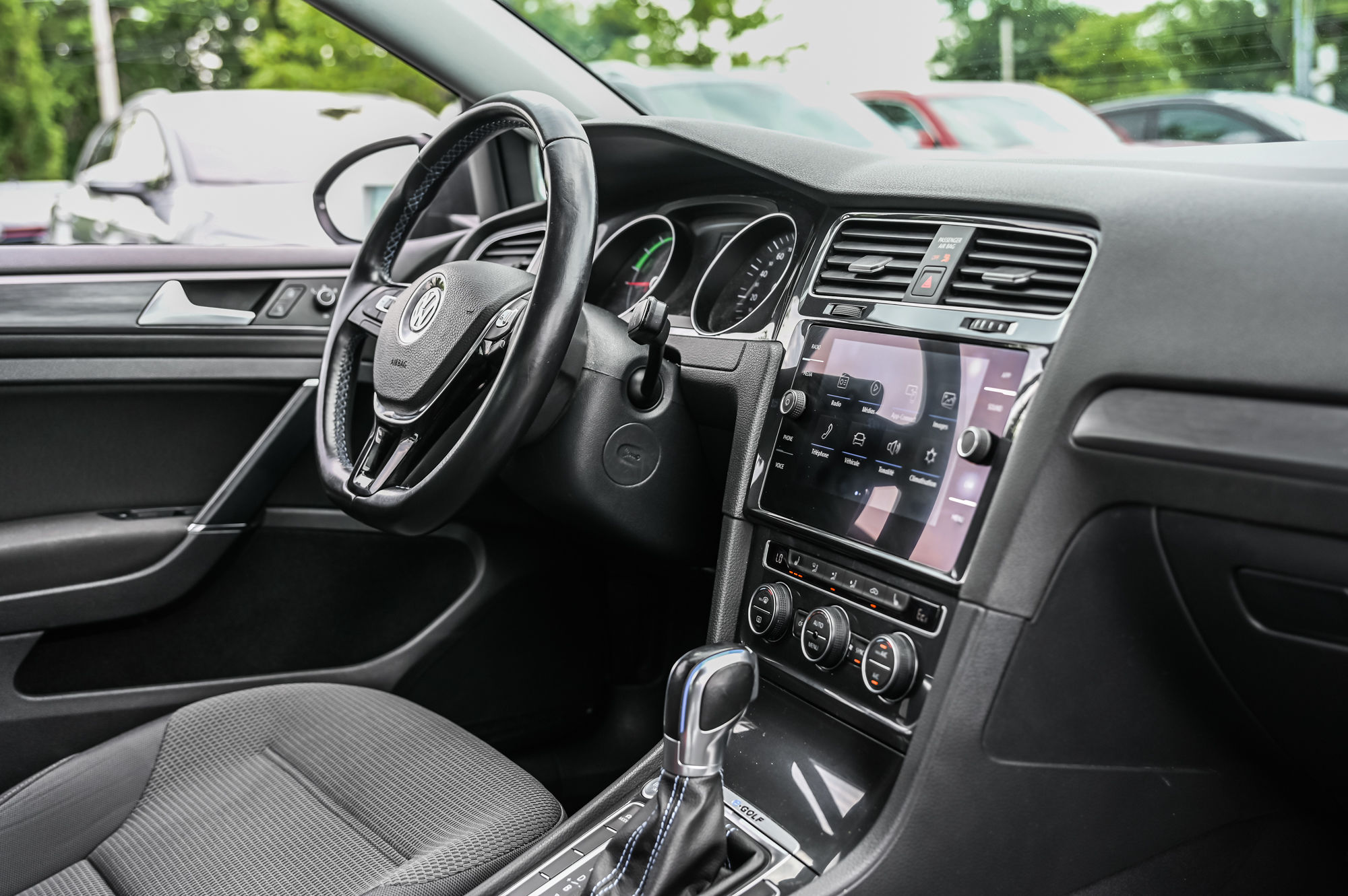 Volkswagen E-Golf  2019 à Saint-Bruno-de-Montarville, Québec