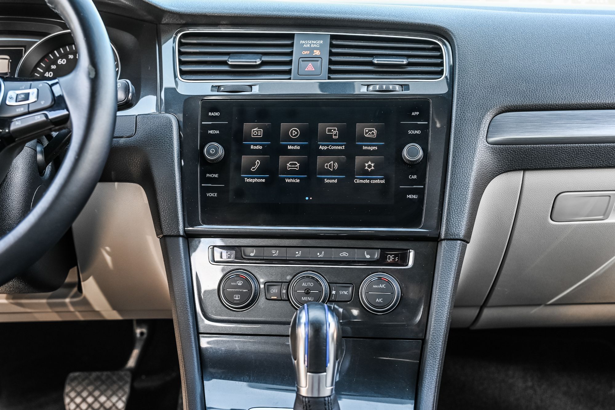 2019 Volkswagen E-Golf