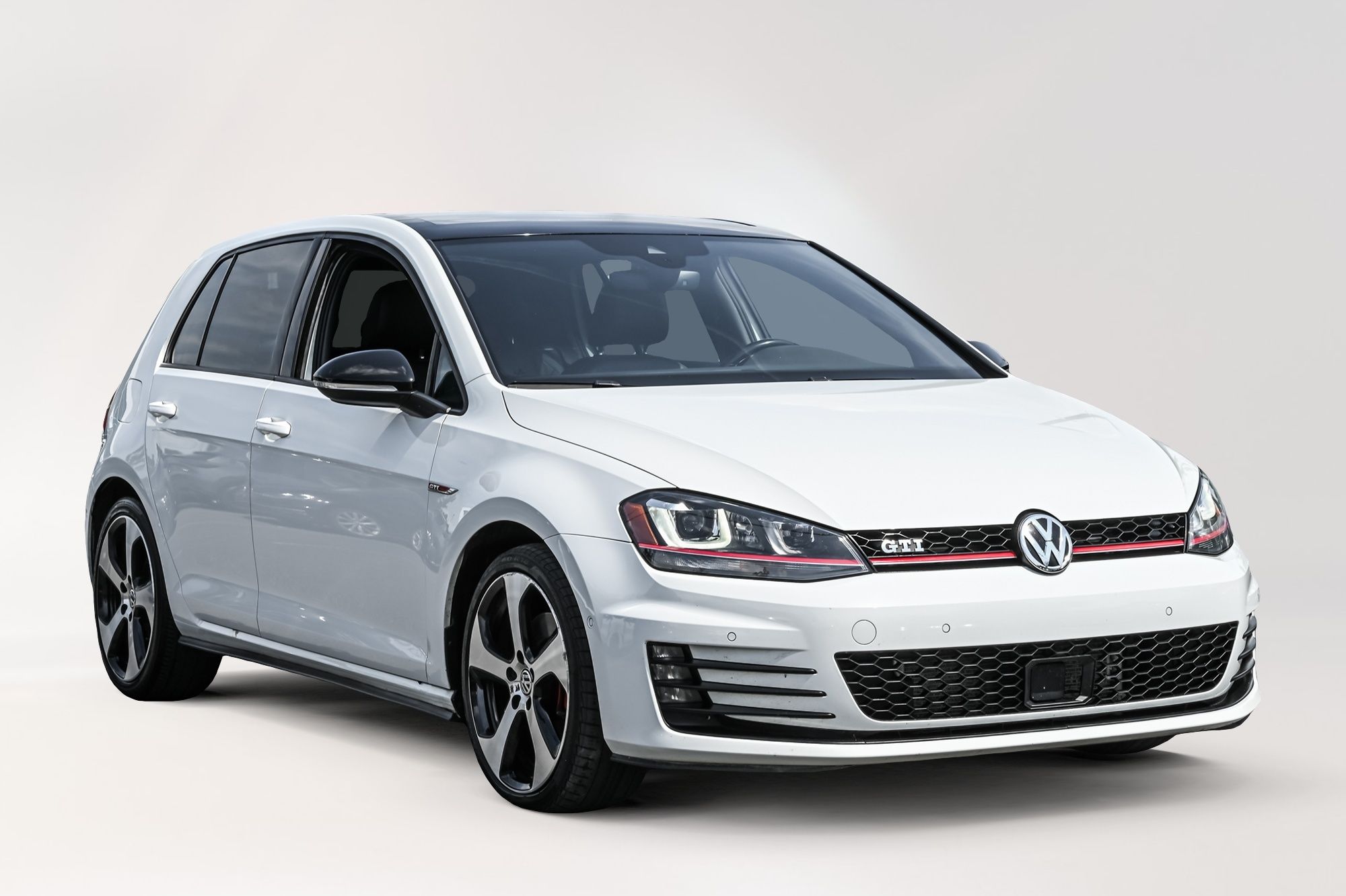 2017 Volkswagen Golf GTI in Saint-Bruno-de-Montarville, Quebec
