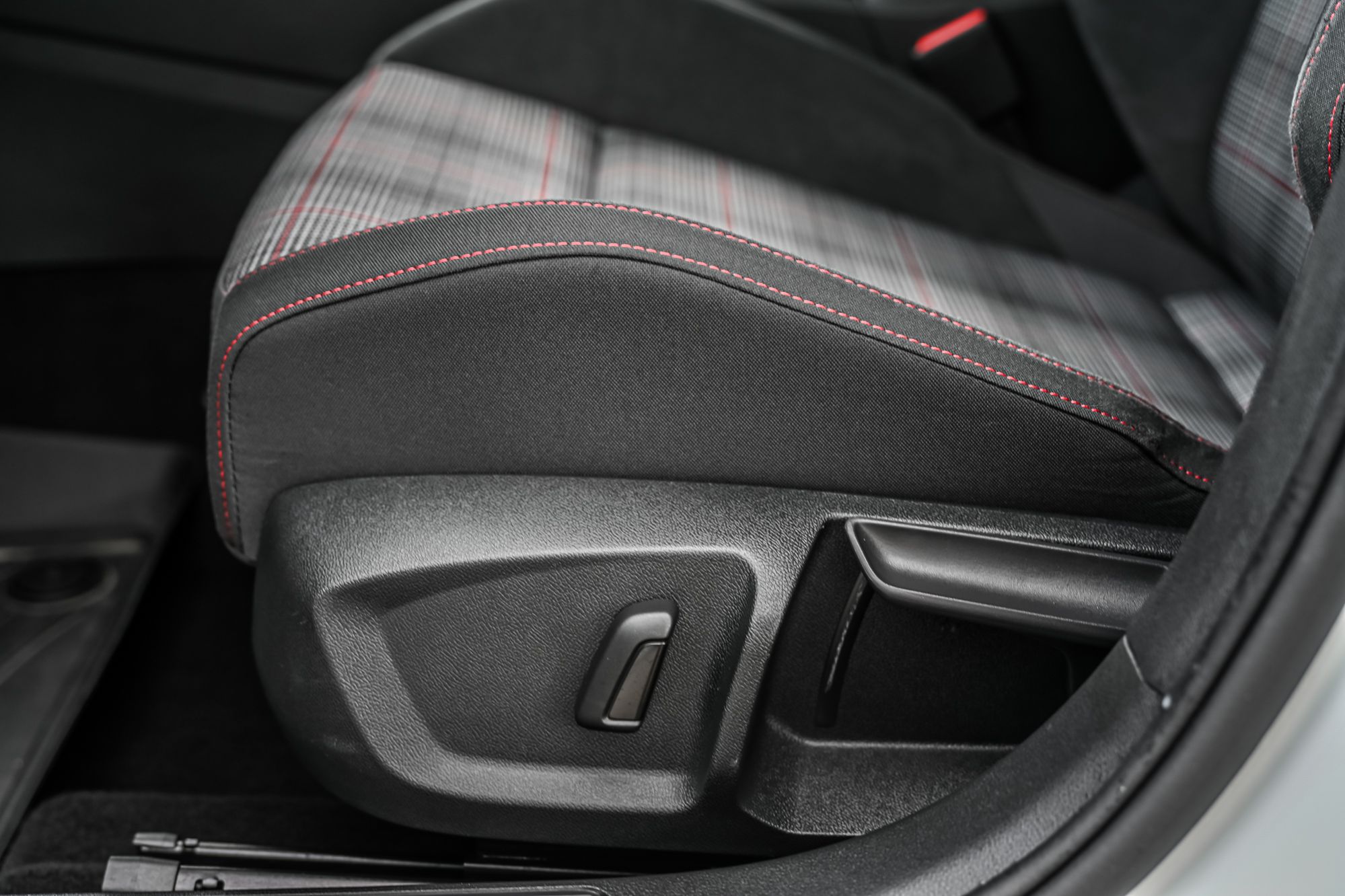 2024 Volkswagen Golf GTI