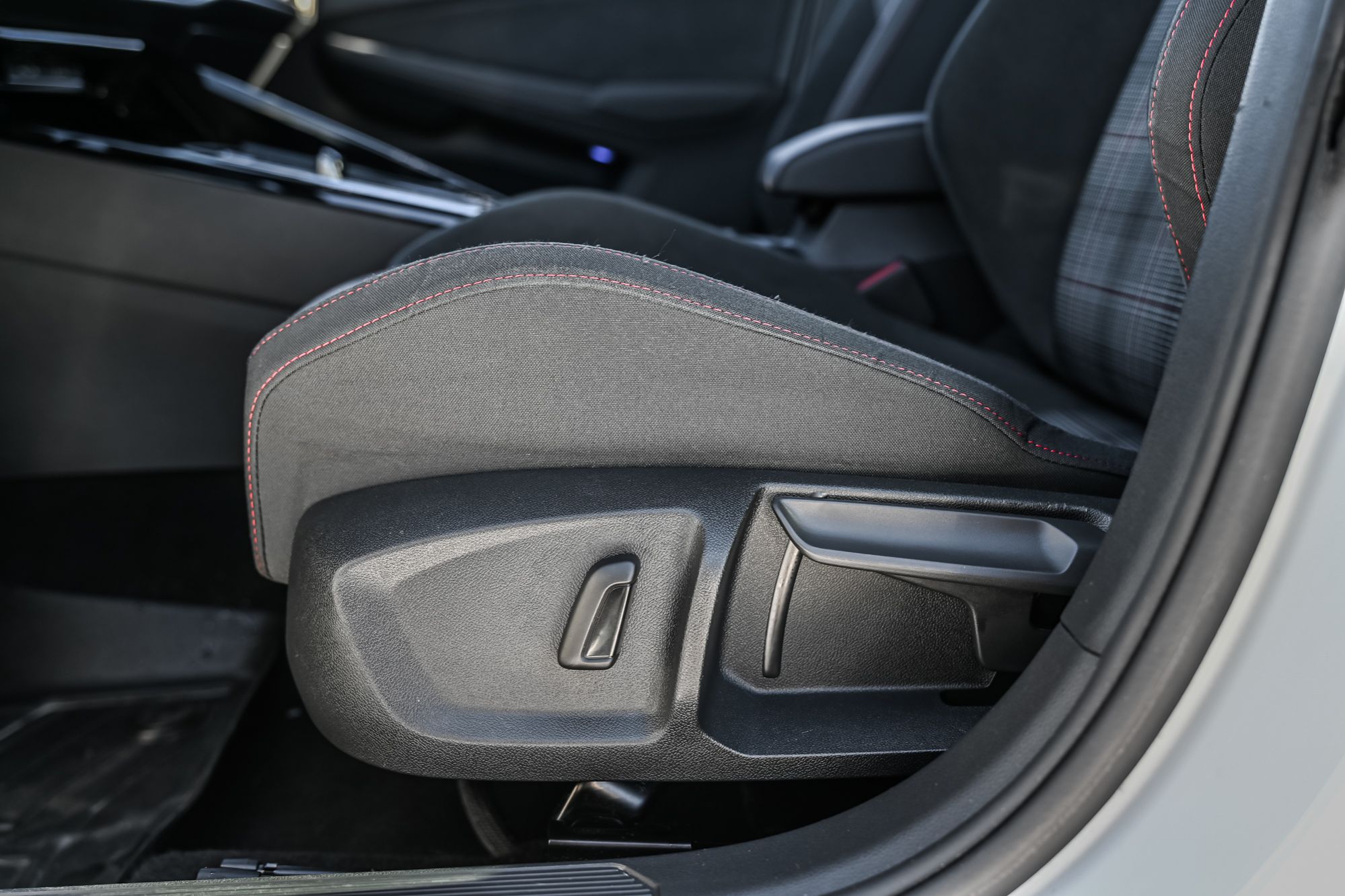 2024 Volkswagen Golf GTI in Saint-Bruno-de-Montarville, Quebec