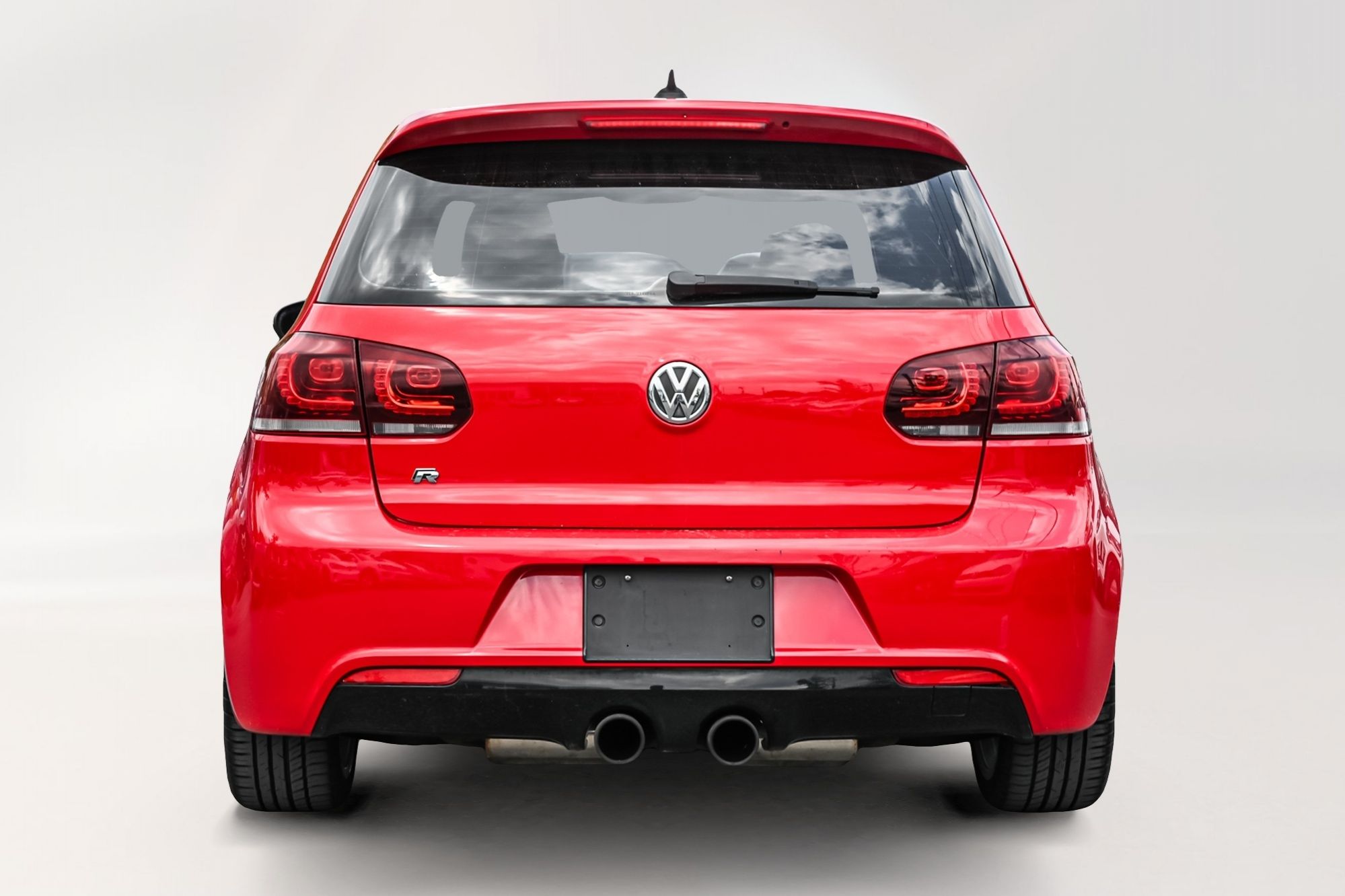 2012 Volkswagen Golf R in Saint-Bruno-de-Montarville, Quebec
