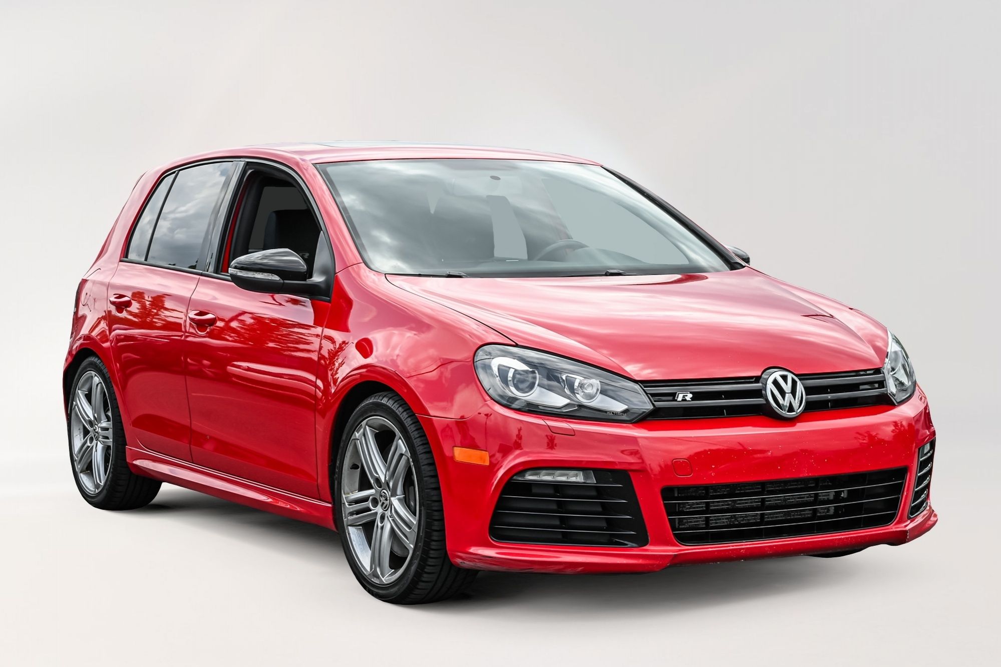 2012 Volkswagen Golf R in Saint-Bruno-de-Montarville, Quebec