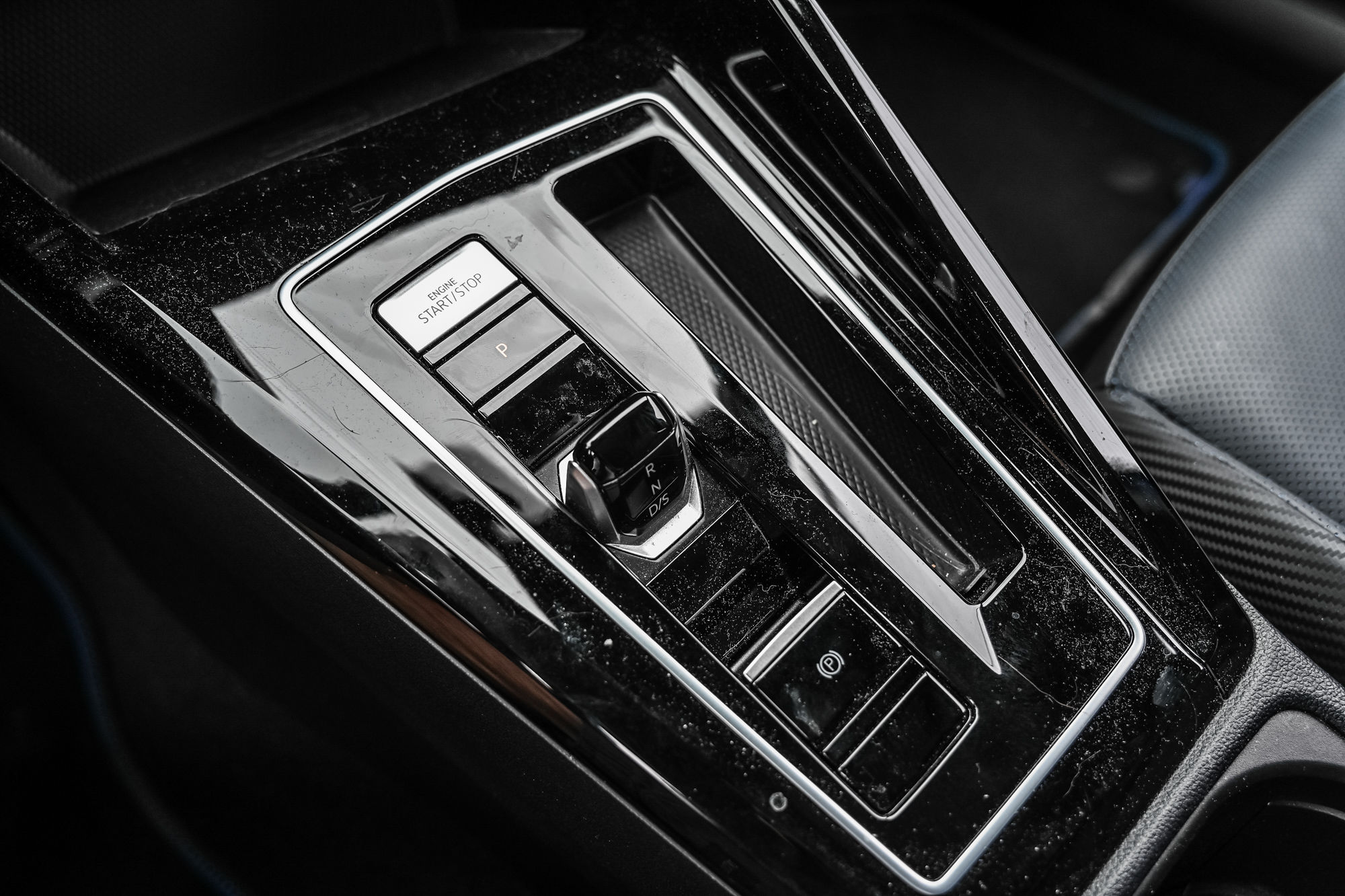 2024 Volkswagen Golf R in Saint-Bruno-de-Montarville, Quebec
