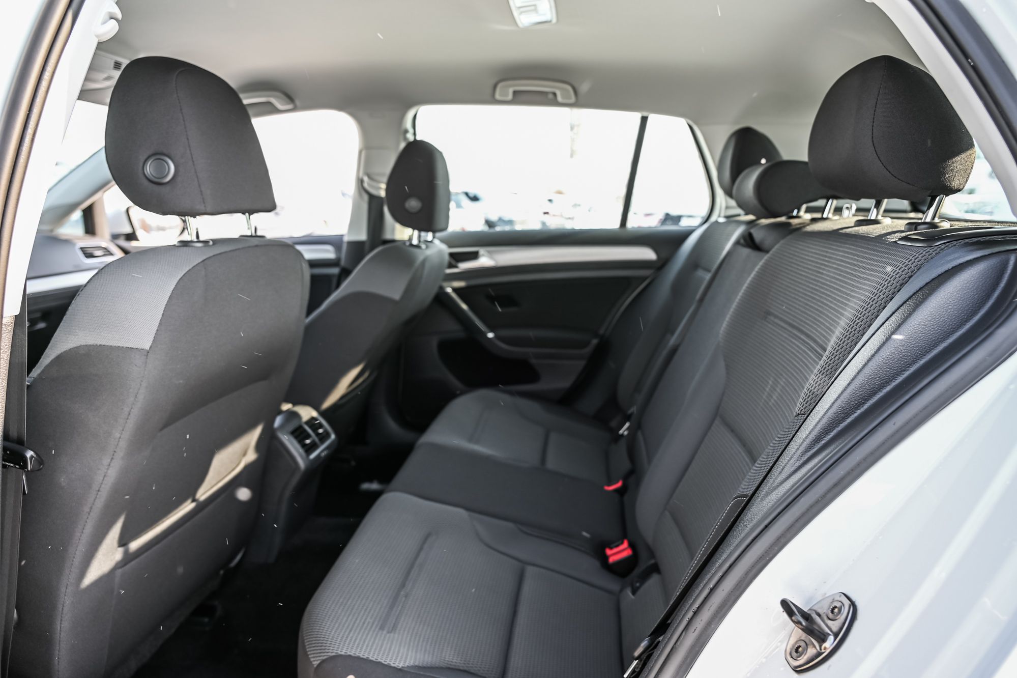 Volkswagen Golf  2016