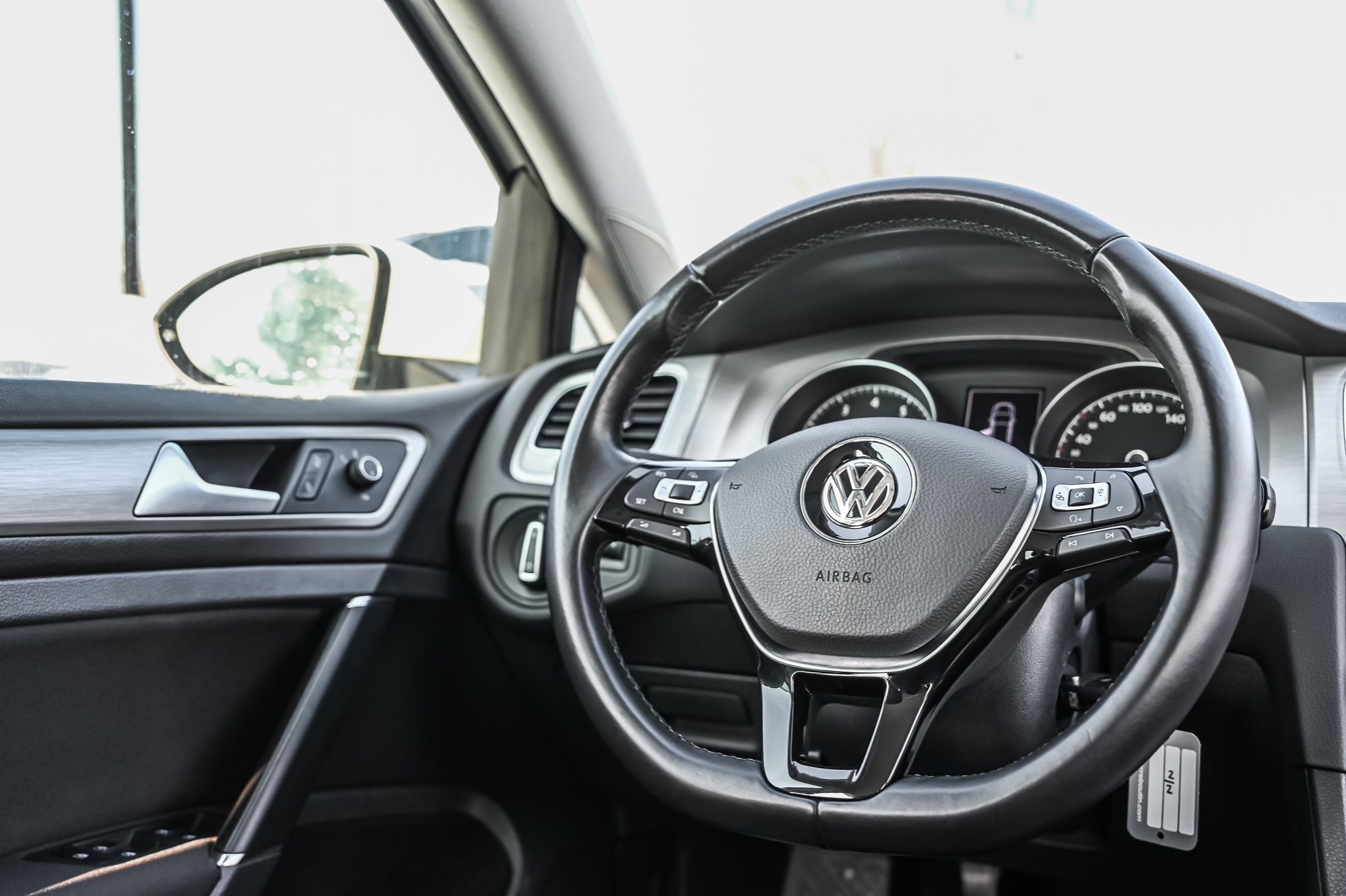 Volkswagen Golf  2016