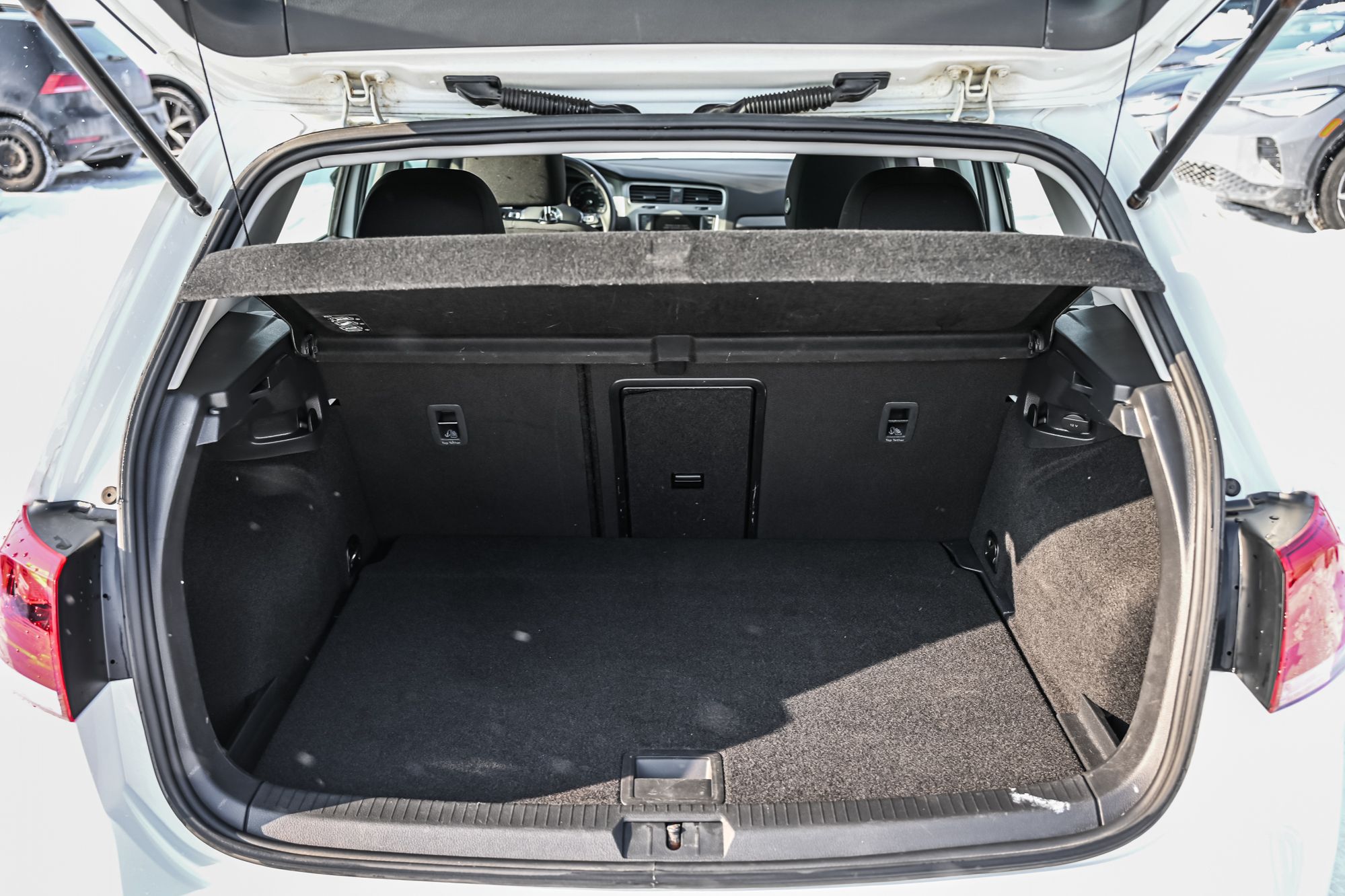 Volkswagen Golf  2016