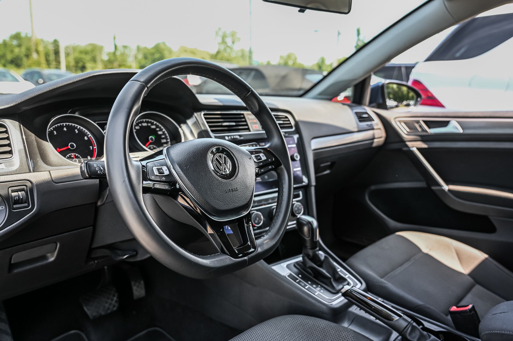 2021 Volkswagen Golf in Saint-Bruno-de-Montarville, Quebec