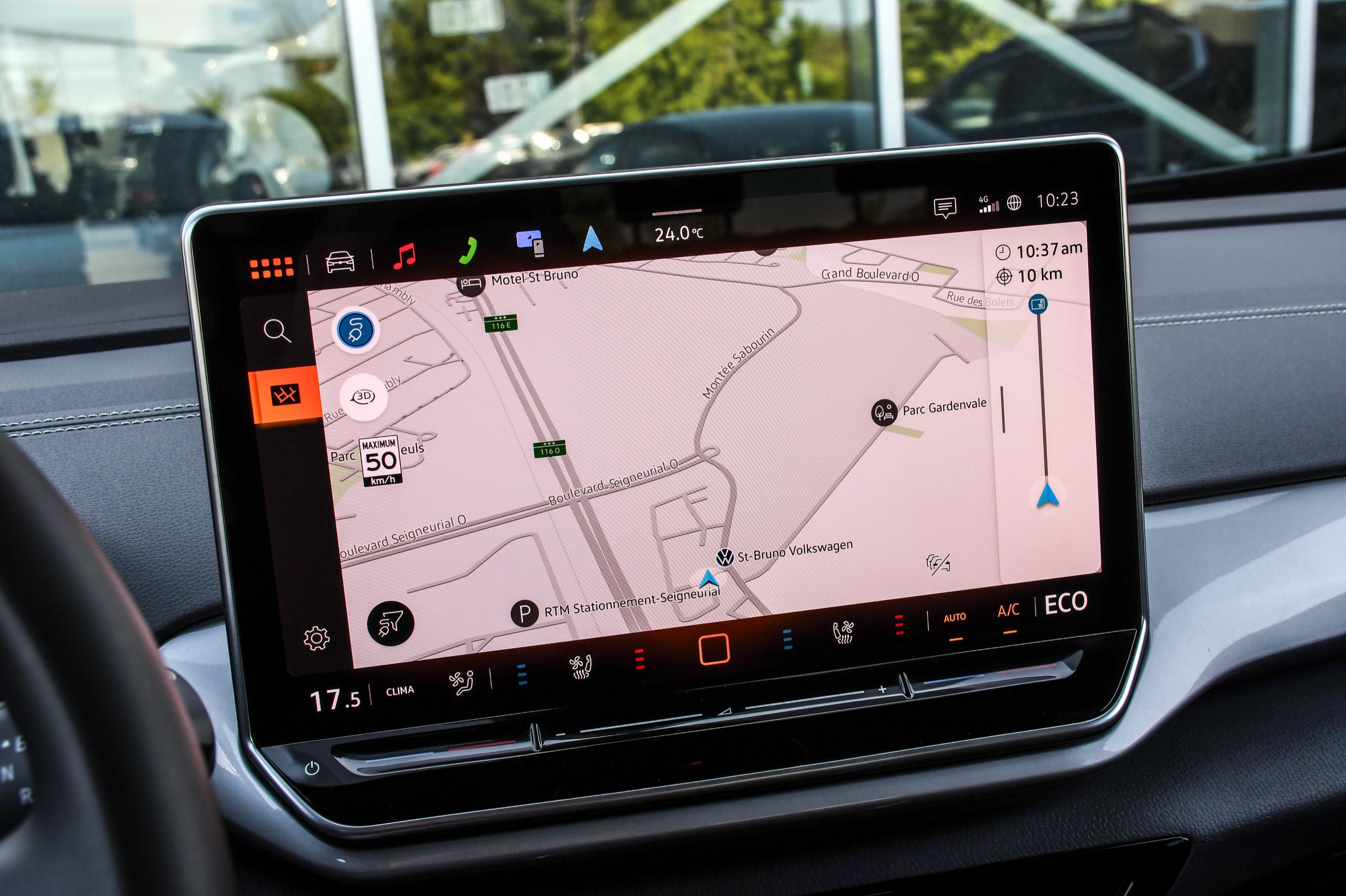 2024 Volkswagen ID.4 in Saint-Bruno-de-Montarville, Quebec