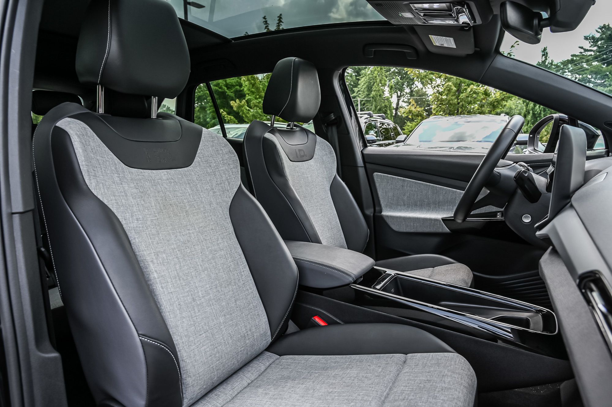2024 Volkswagen ID.4 in Saint-Bruno-de-Montarville, Quebec