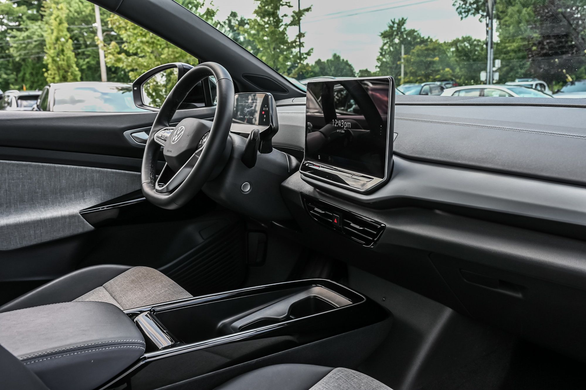 2024 Volkswagen ID.4 in Saint-Bruno-de-Montarville, Quebec