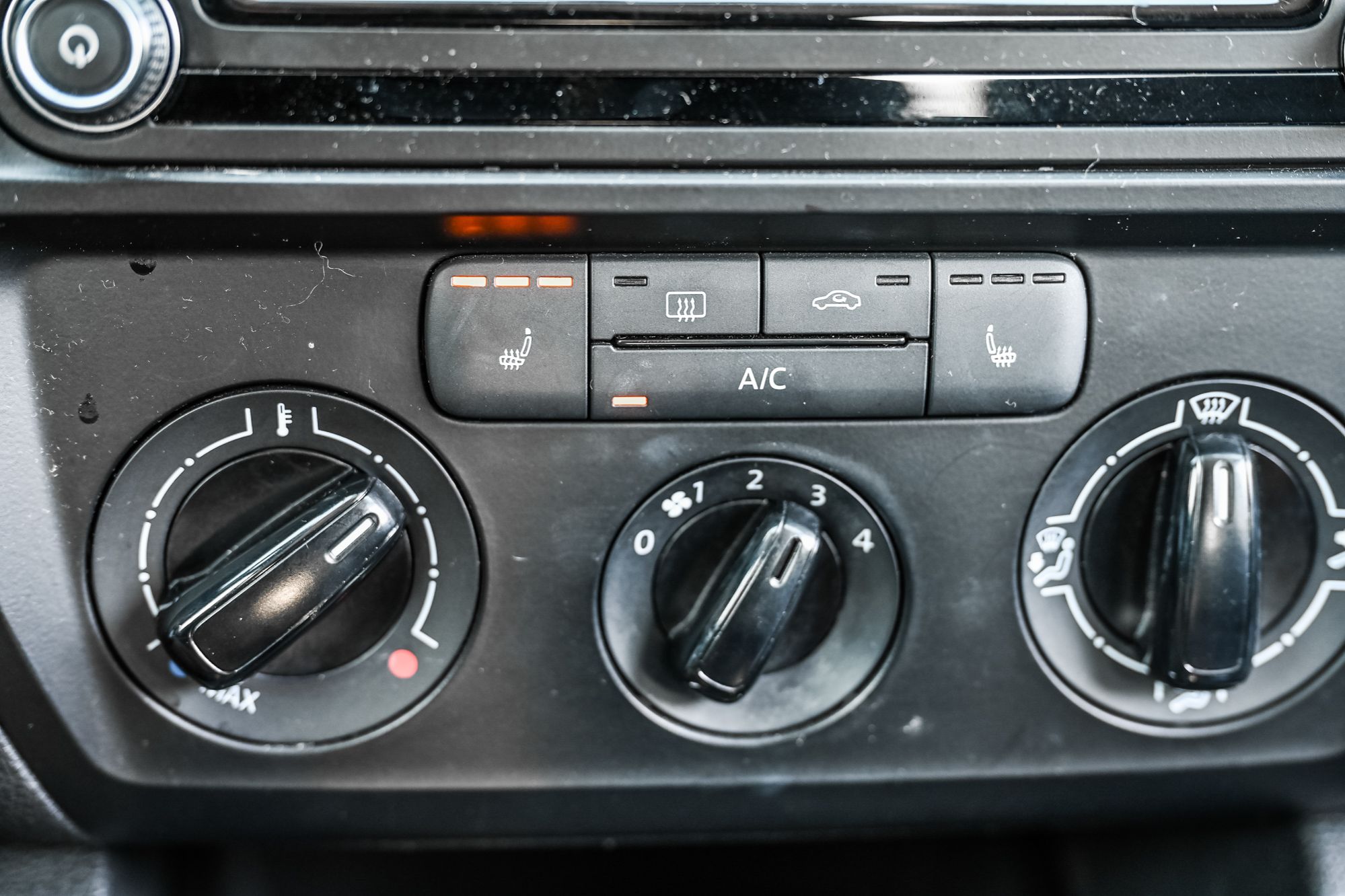 Volkswagen Jetta Sedan  2017