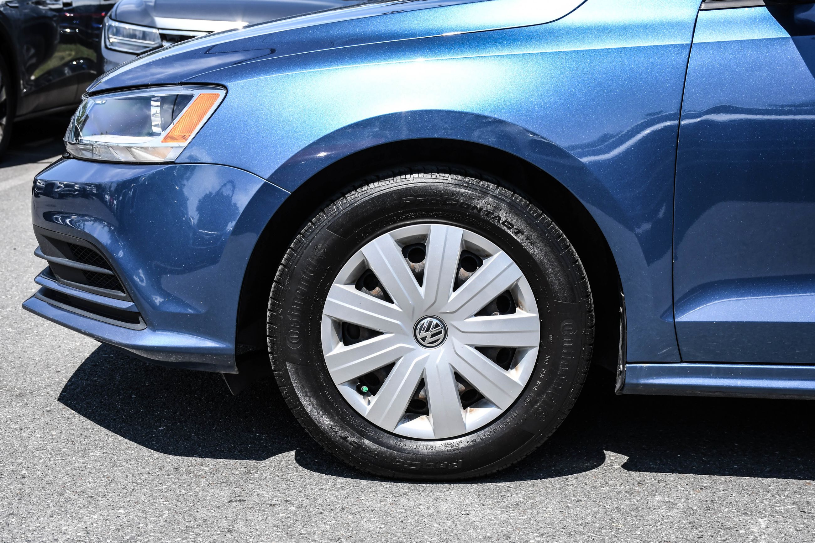 Photo Volkswagen Jetta Sedan Manuel | Sièges chauffant | Camera de recul 2017 #4