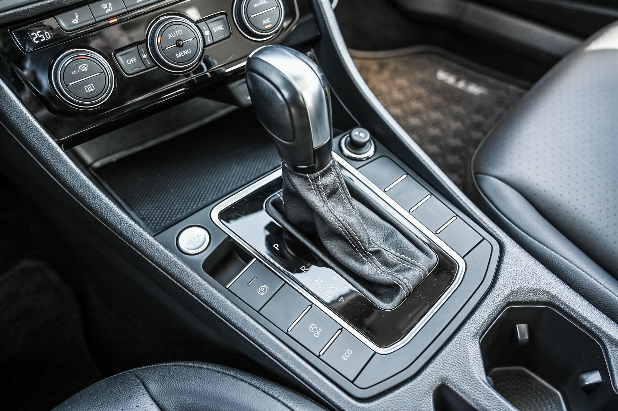 Volkswagen Jetta  2021