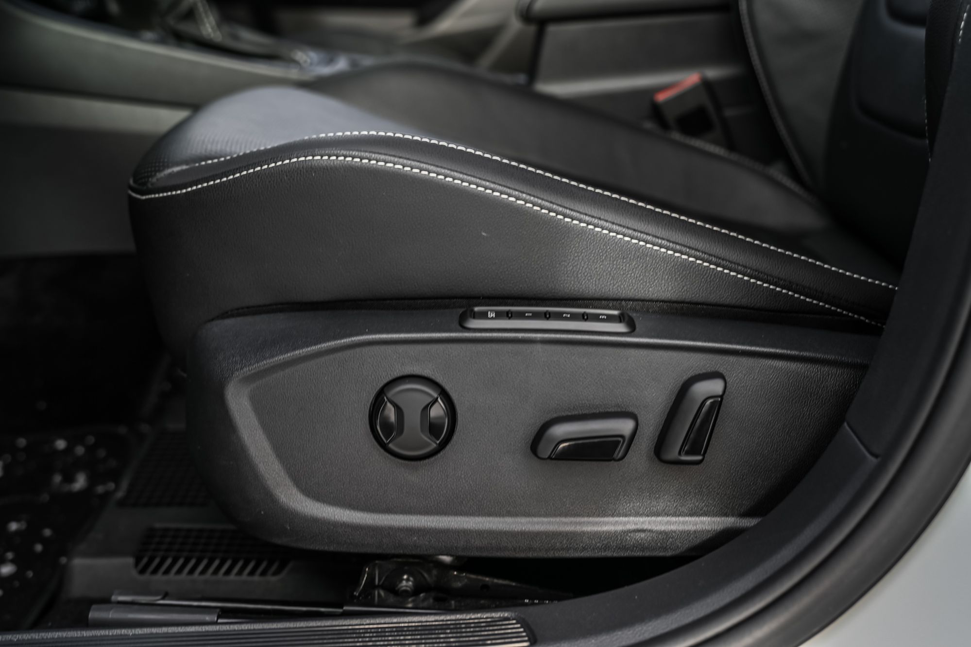 Volkswagen Jetta  2024