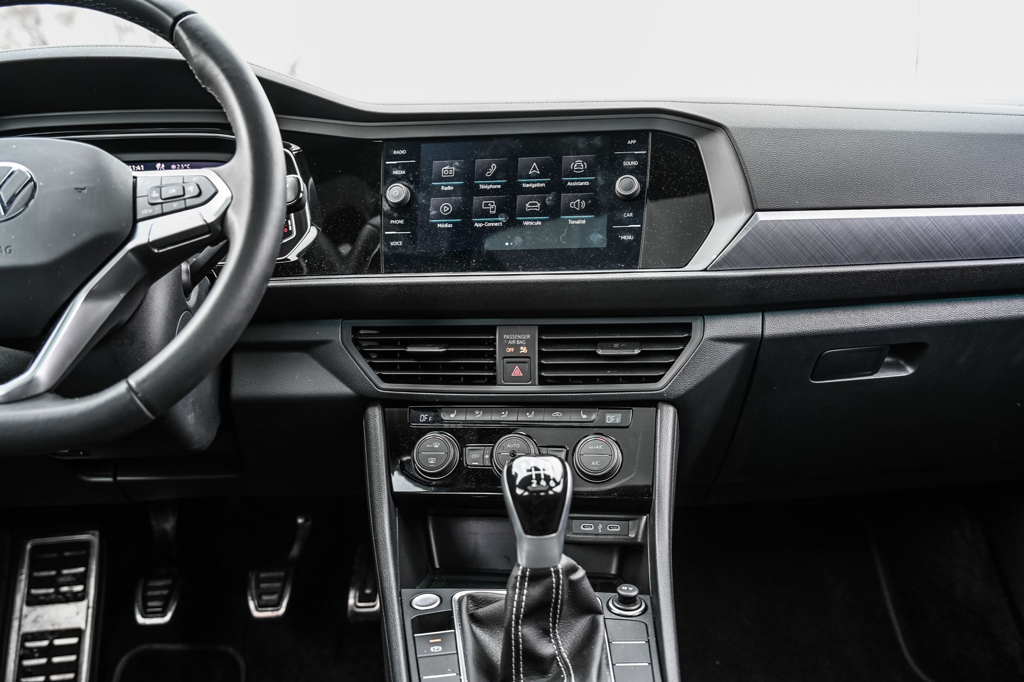 Volkswagen Jetta  2024