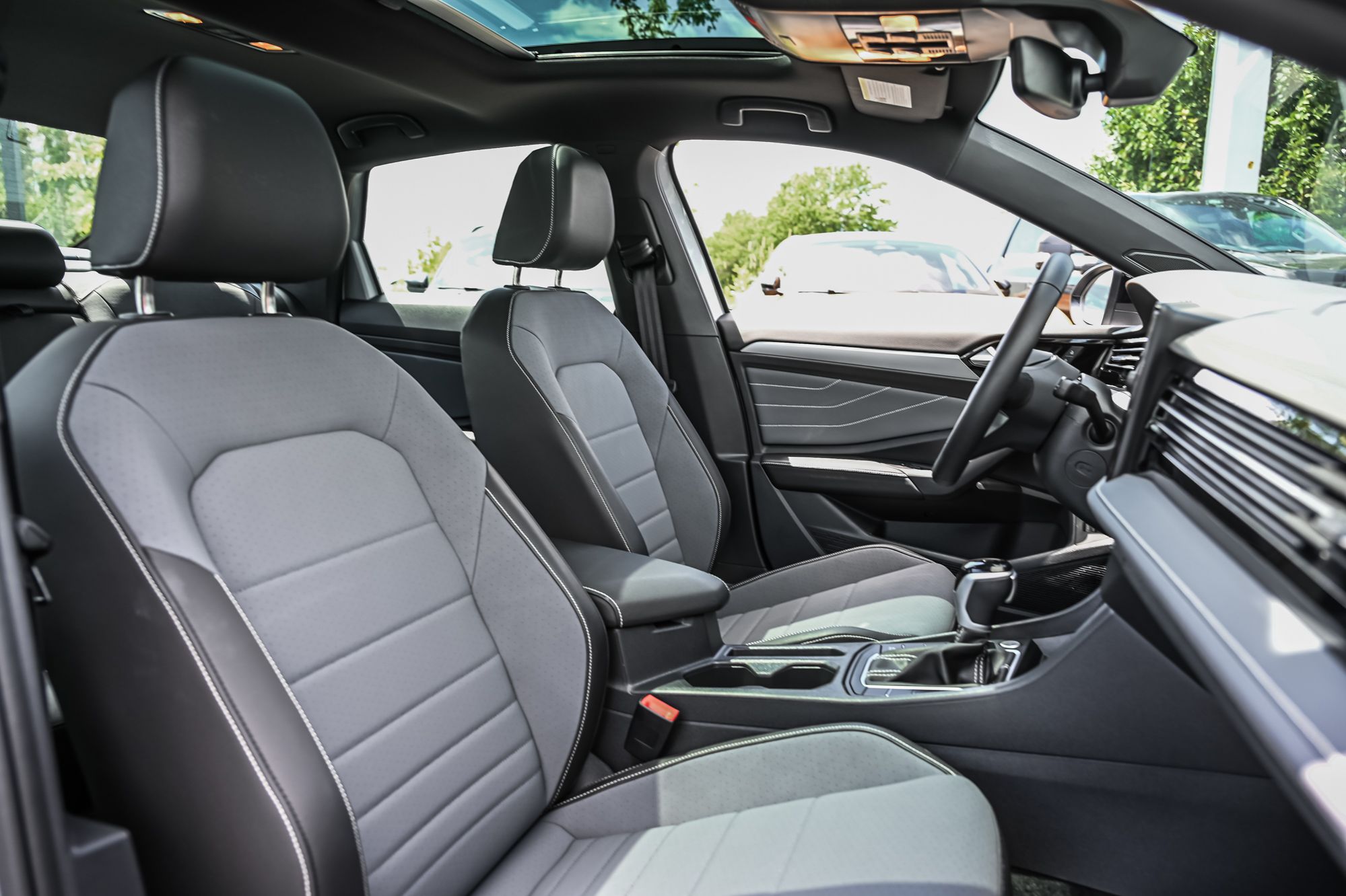 Volkswagen Jetta  2025 à Saint-Bruno-de-Montarville, Québec