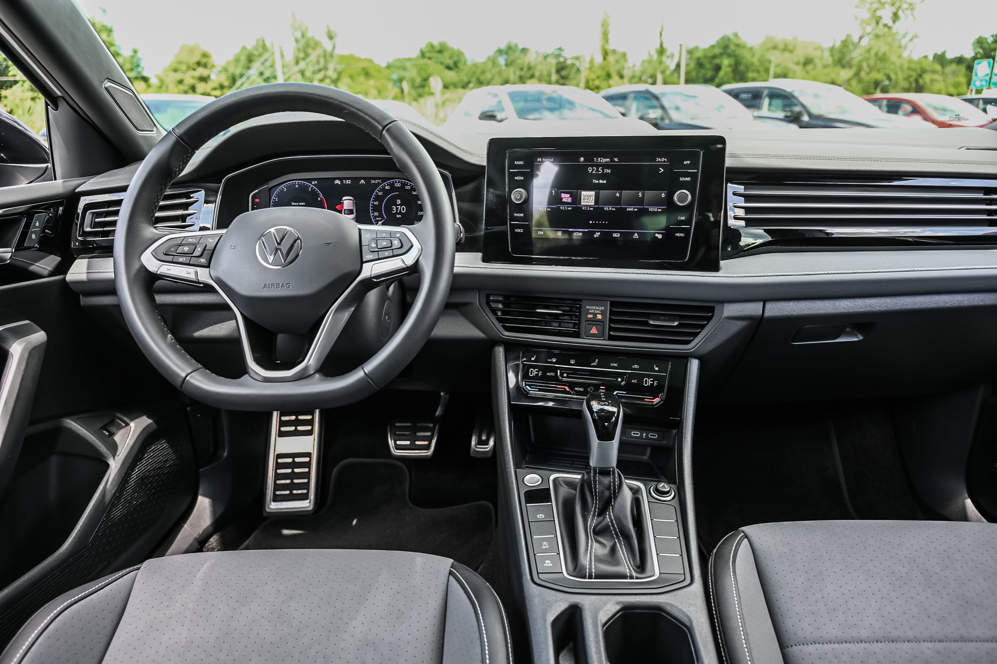 Volkswagen Jetta  2025 à Saint-Bruno-de-Montarville, Québec