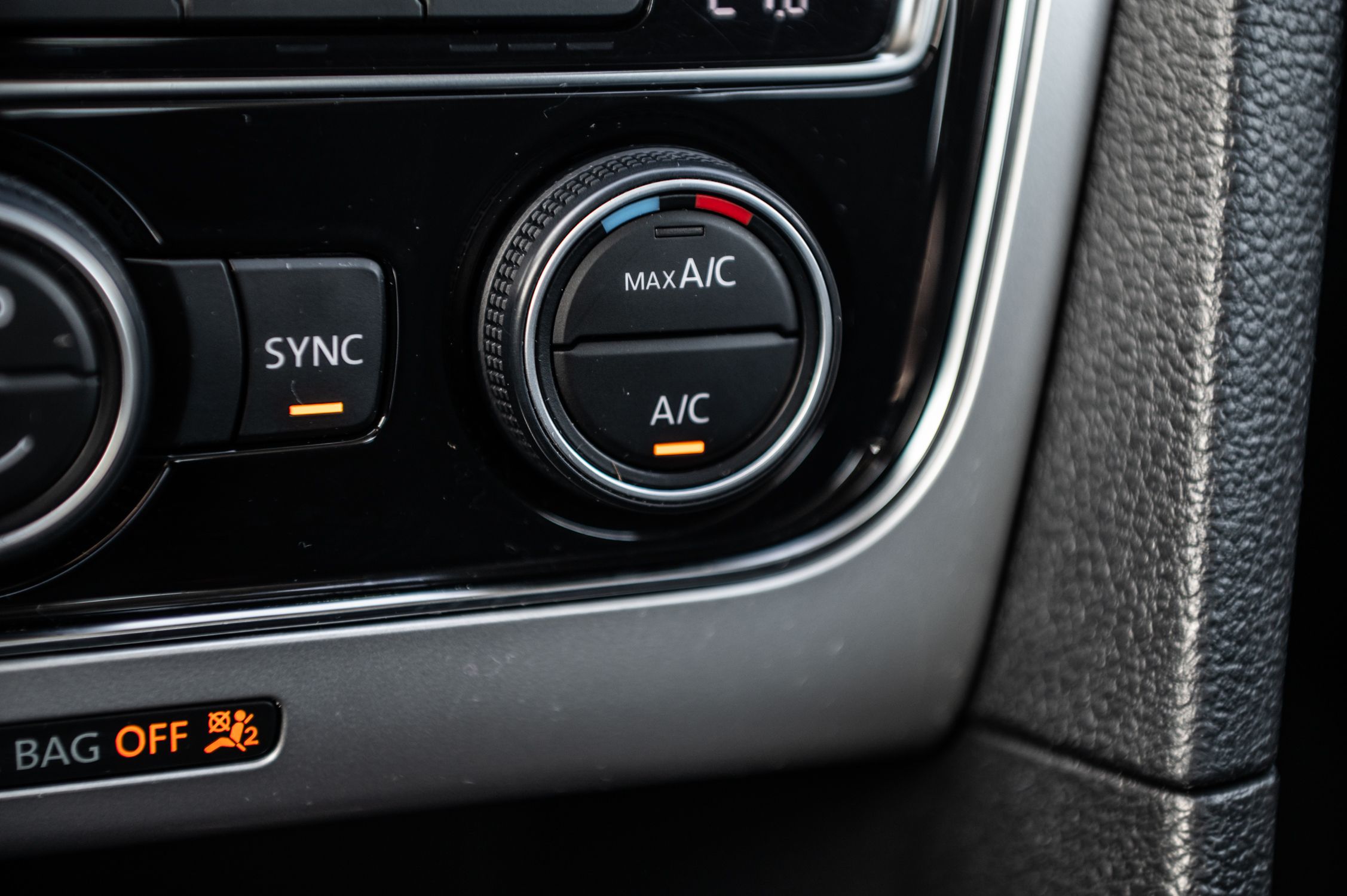 2016 Volkswagen Passat in Saint-Bruno-de-Montarville, Quebec