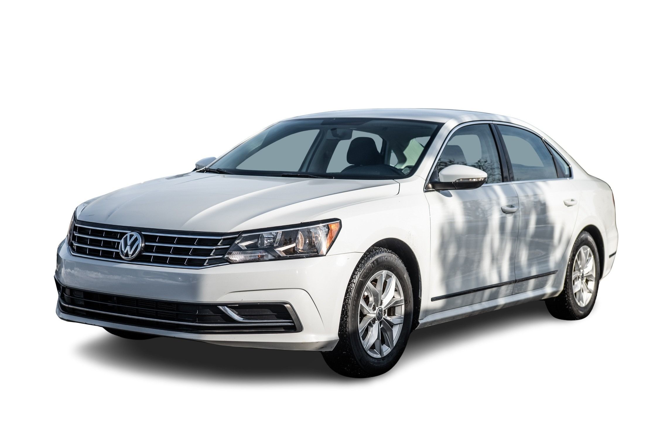 2016 Volkswagen Passat in Saint-Bruno-de-Montarville, Quebec