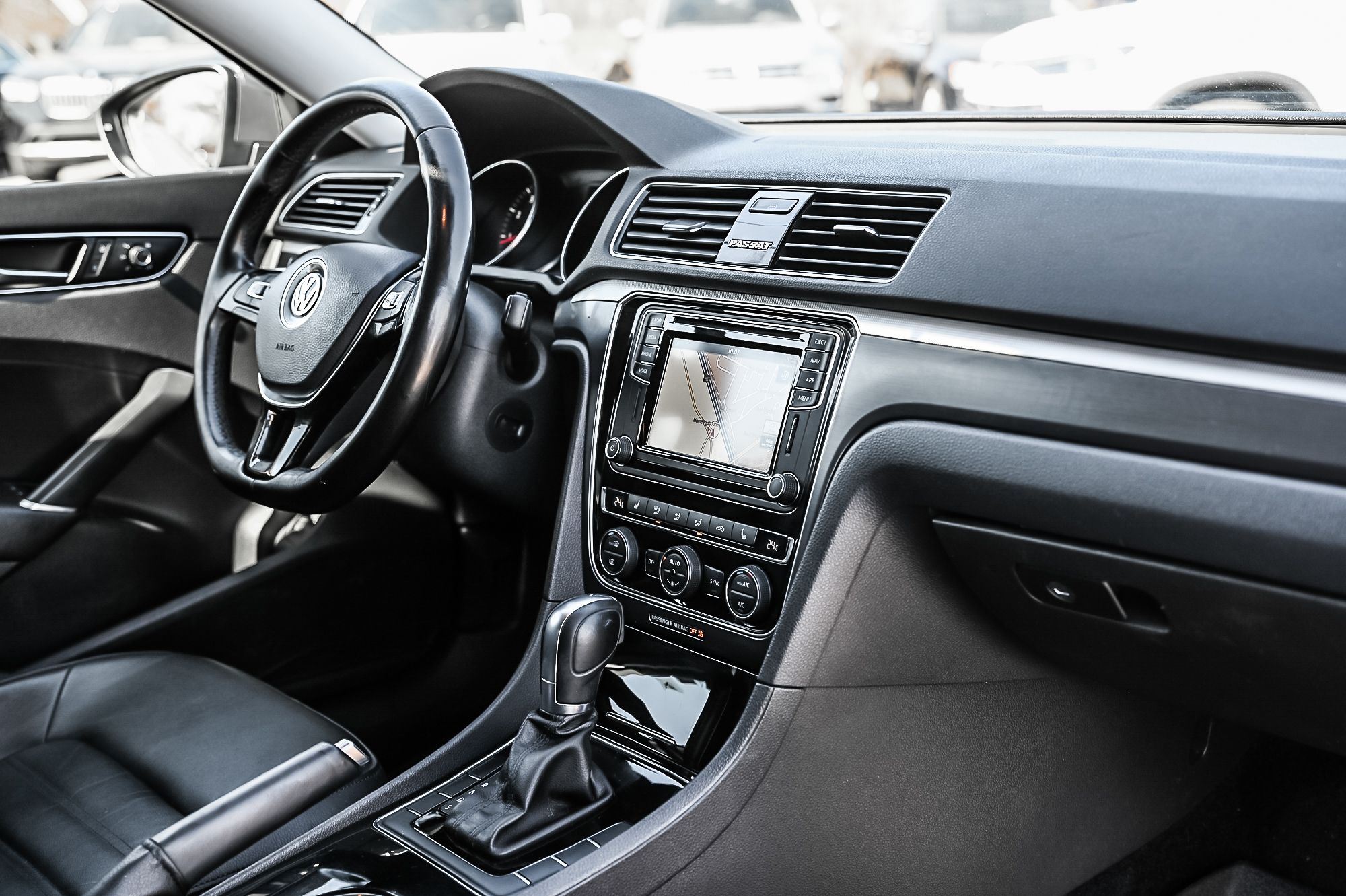 2018 Volkswagen Passat in Saint-Bruno-de-Montarville, Quebec