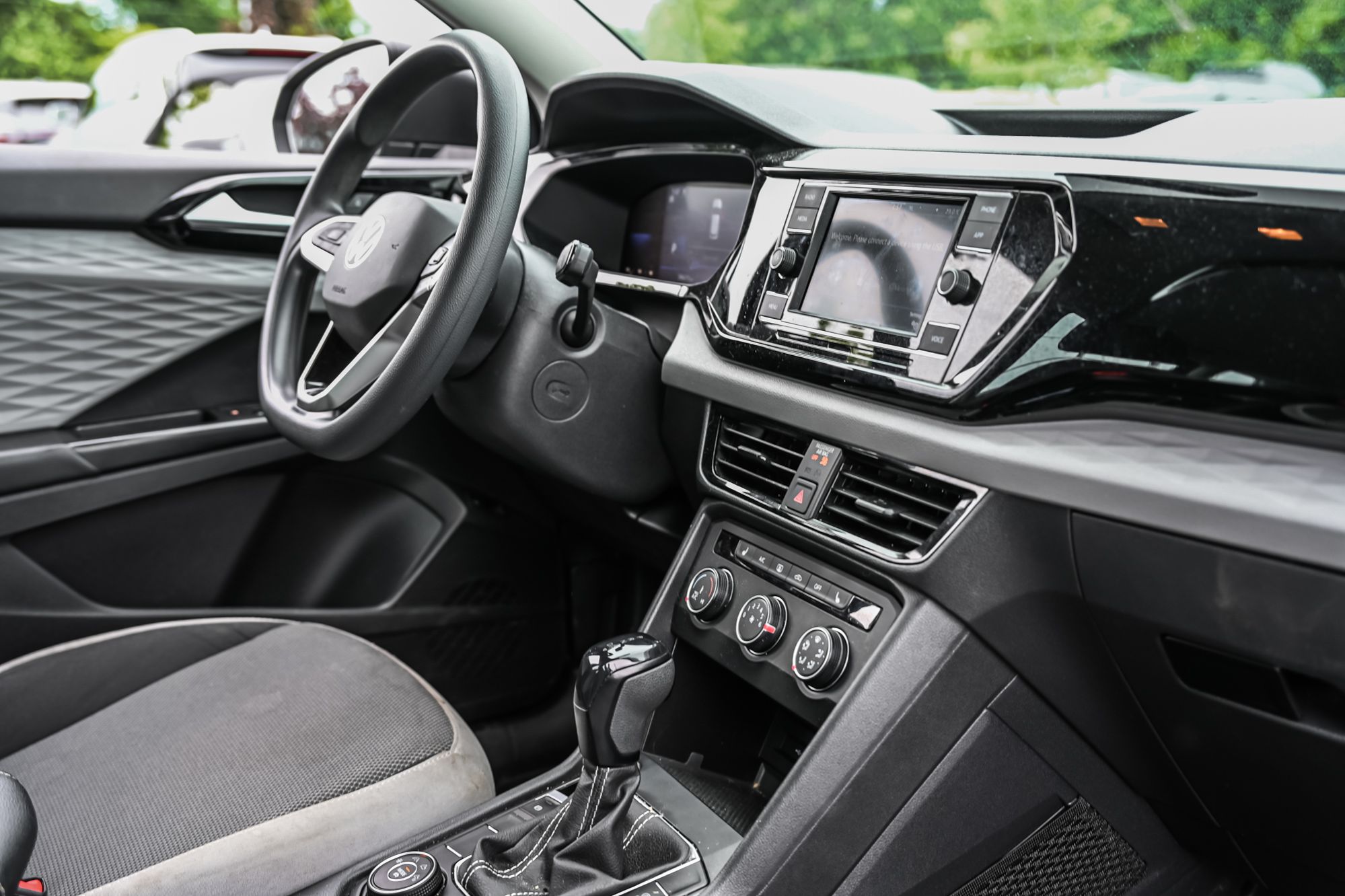 2022 Volkswagen Taos in Saint-Bruno-de-Montarville, Quebec