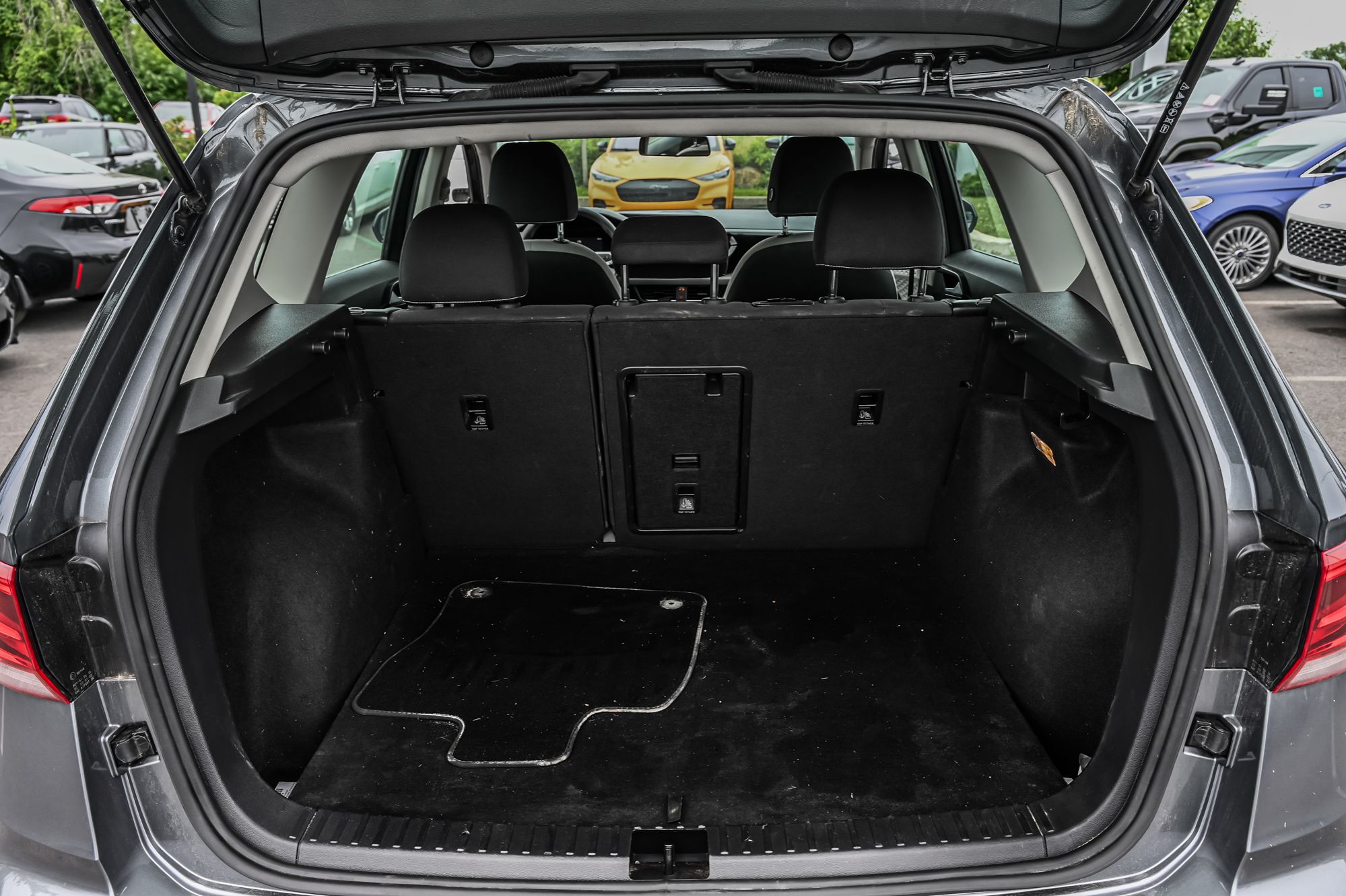 2022 Volkswagen Taos in Saint-Bruno-de-Montarville, Quebec