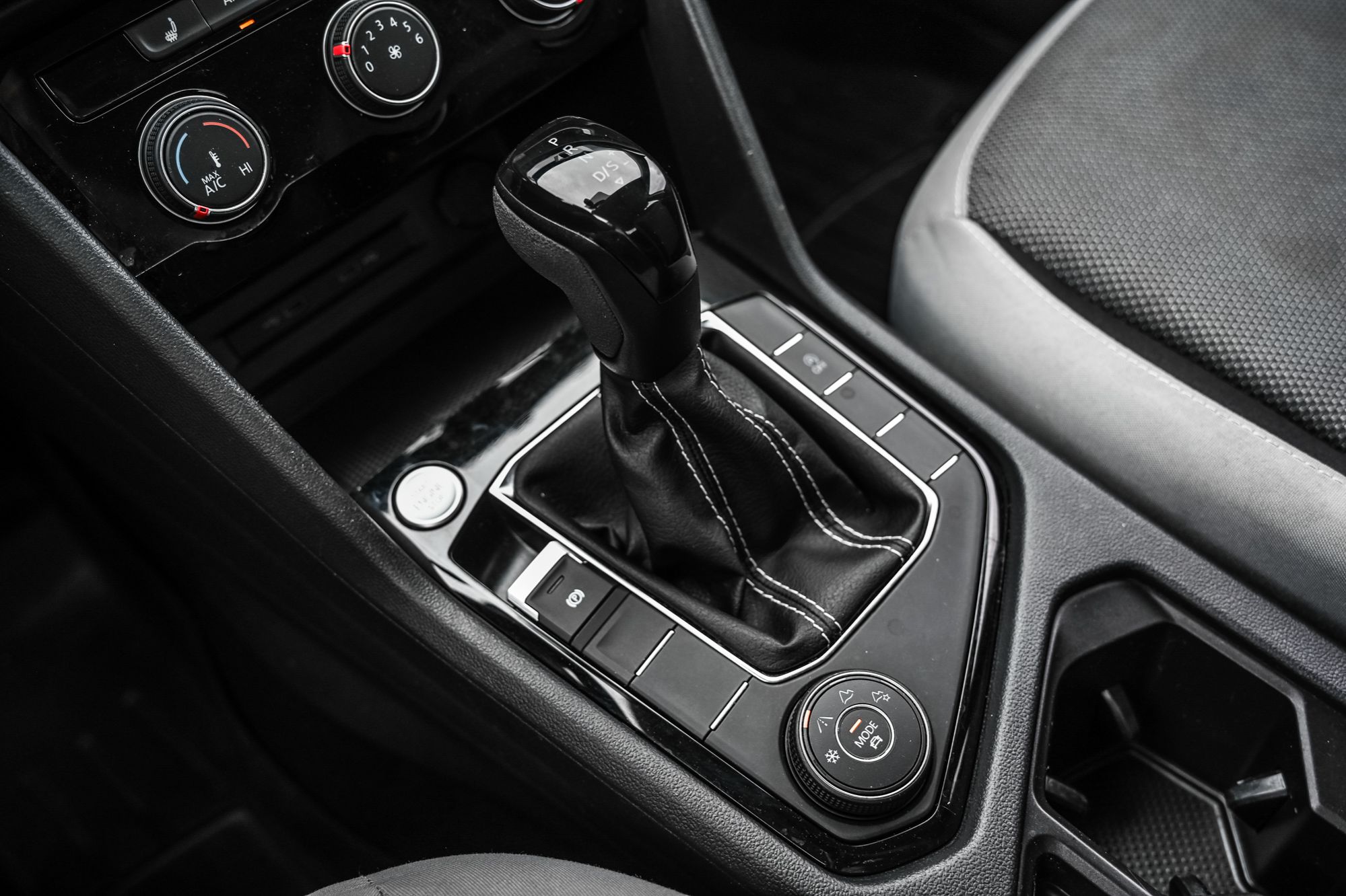 Volkswagen Taos  2023 à Saint-Bruno-de-Montarville, Québec