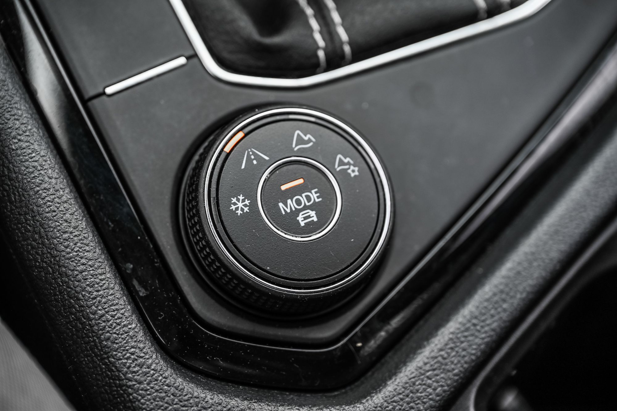 Volkswagen Taos  2023 à Saint-Bruno-de-Montarville, Québec