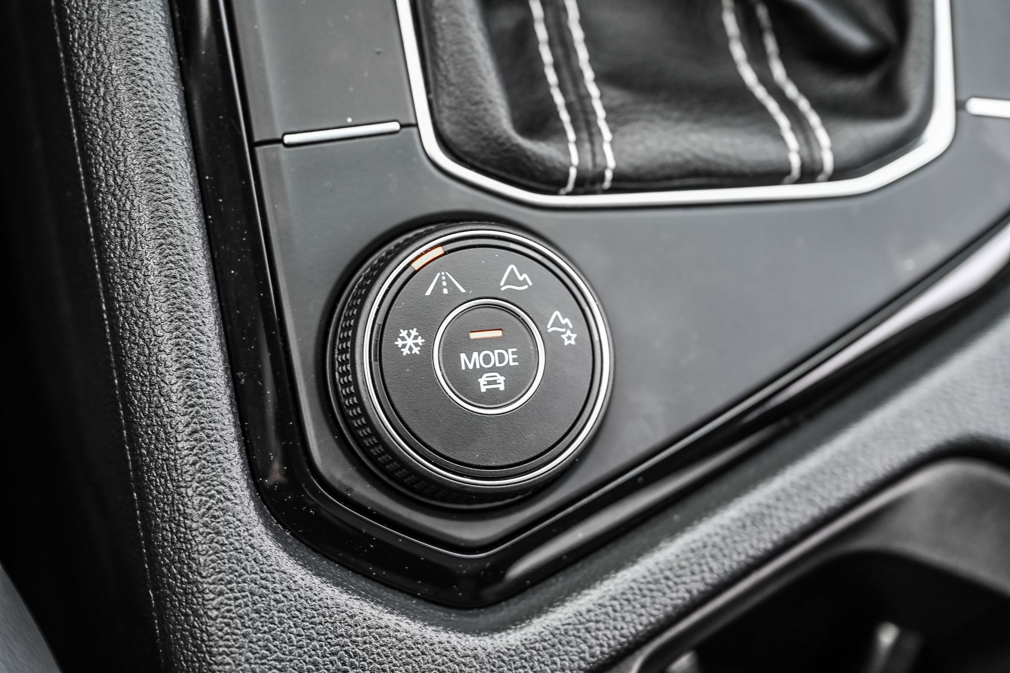 2023 Volkswagen Taos