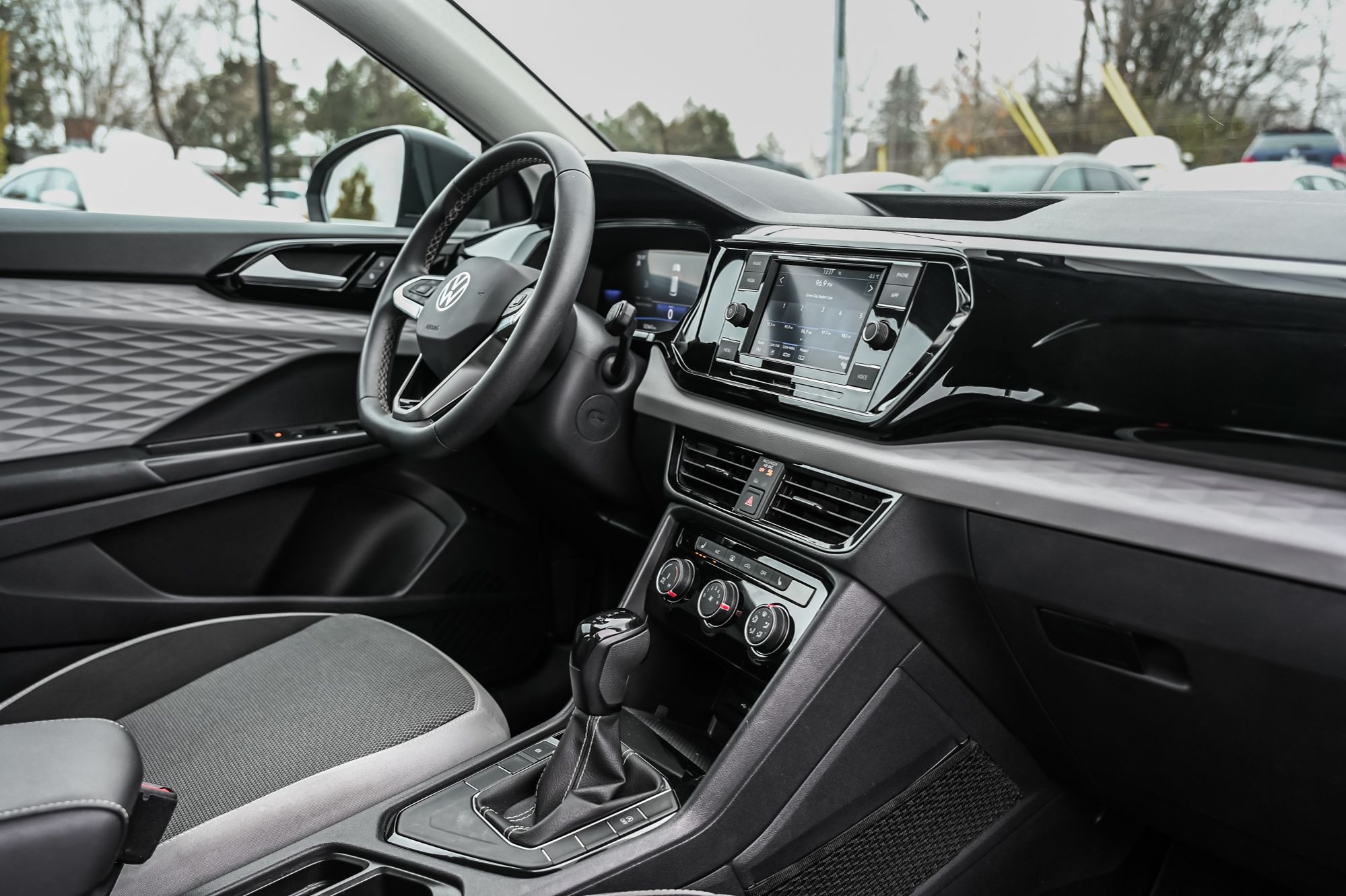 2023 Volkswagen Taos