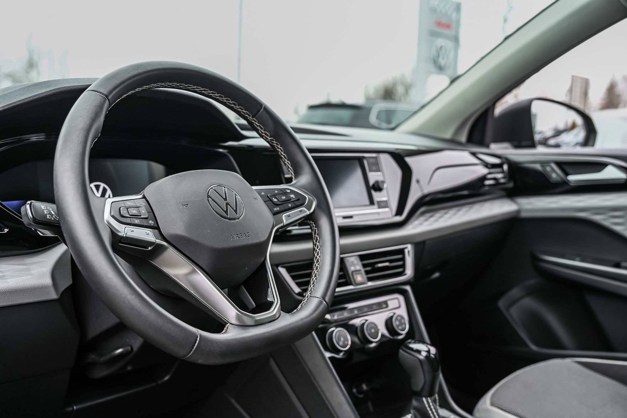 2023 Volkswagen Taos