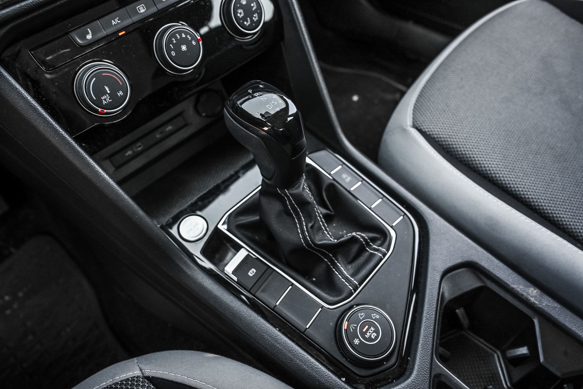 Volkswagen Taos  2023 à Saint-Bruno-de-Montarville, Québec