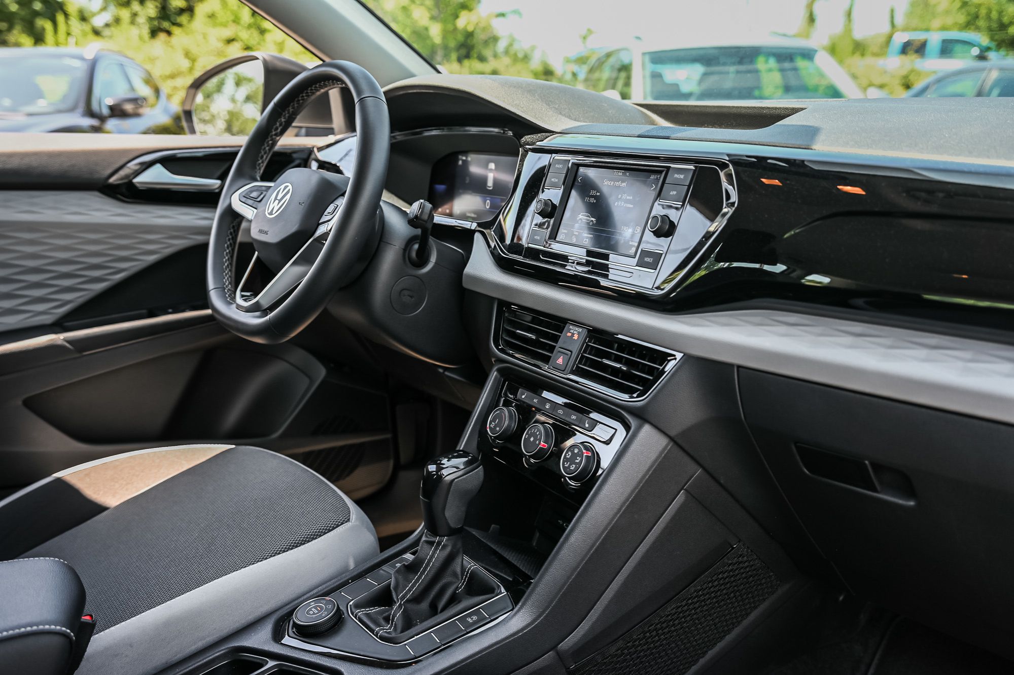 Volkswagen Taos  2023 à Saint-Bruno-de-Montarville, Québec