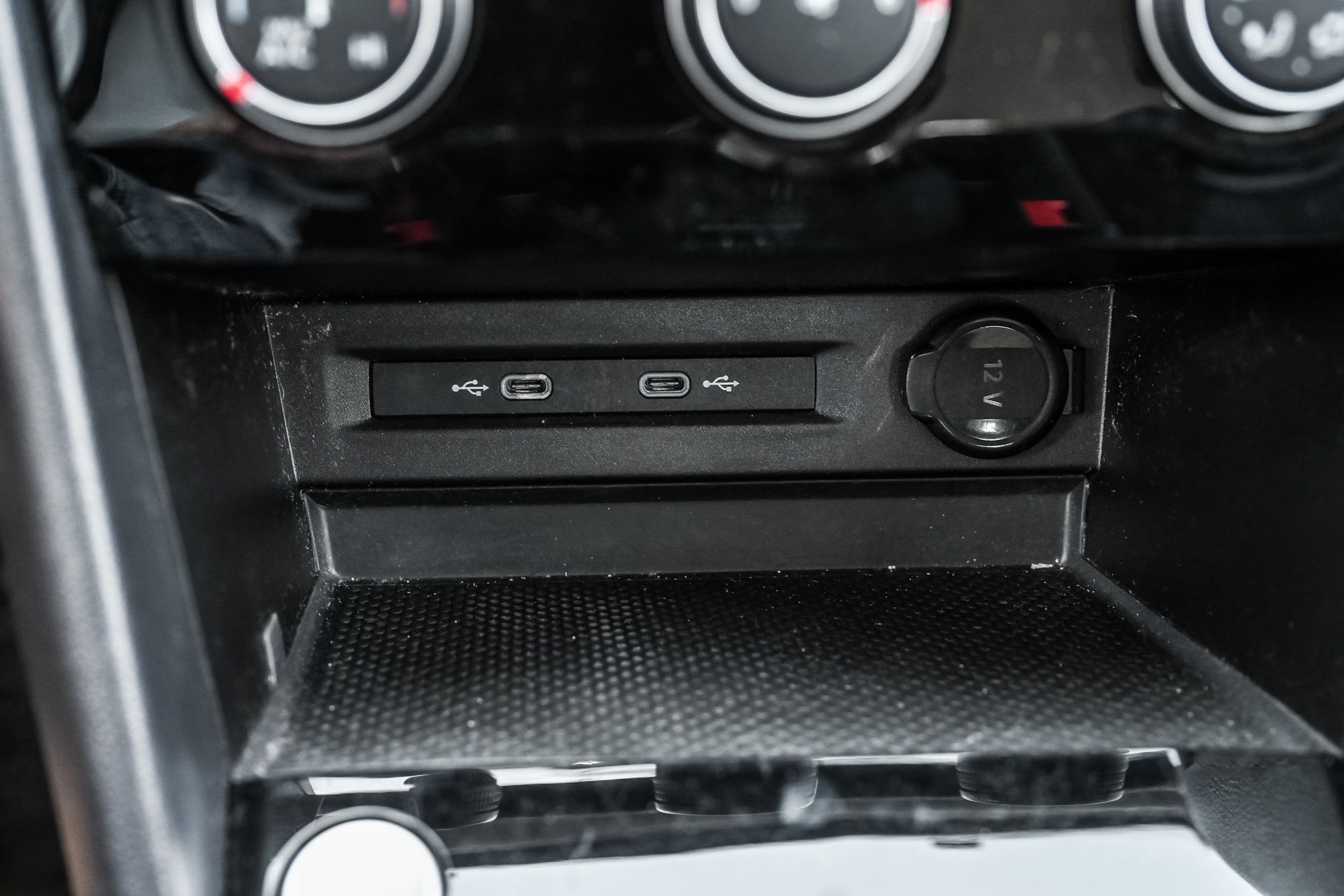 Volkswagen Taos  2023 à Saint-Bruno-de-Montarville, Québec