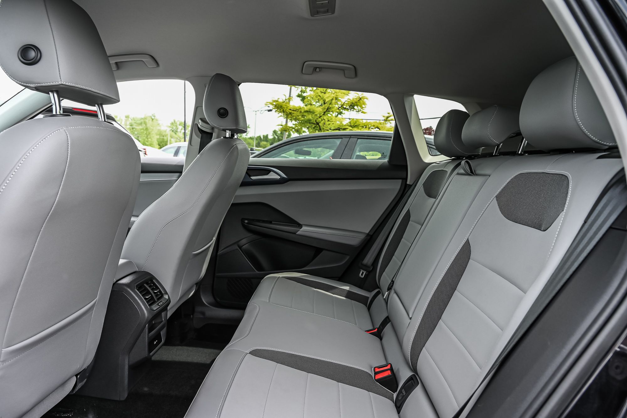 2024 Volkswagen Taos in Saint-Bruno-de-Montarville, Quebec