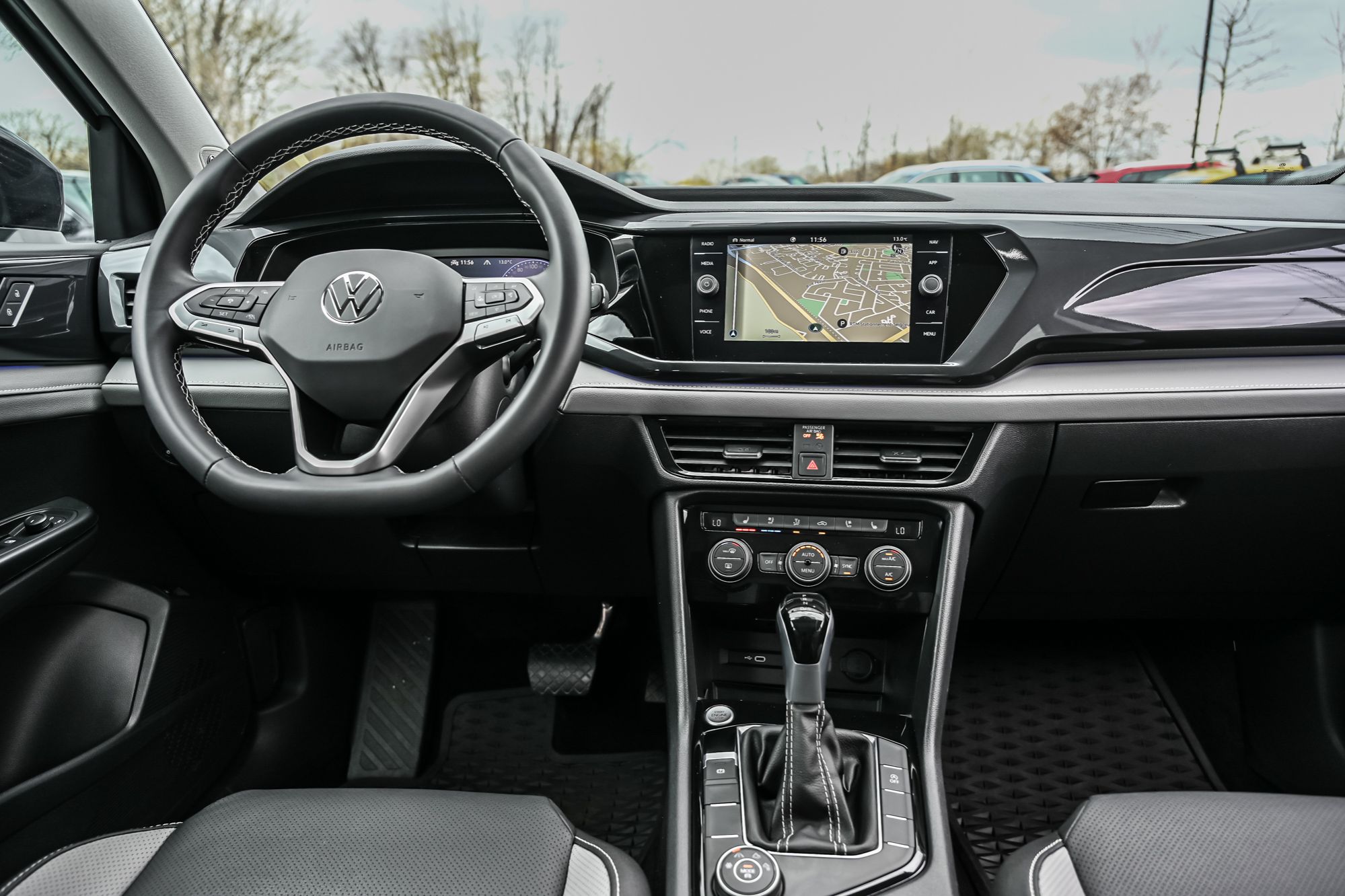 Volkswagen Taos  2024 à Saint-Bruno-de-Montarville, Québec