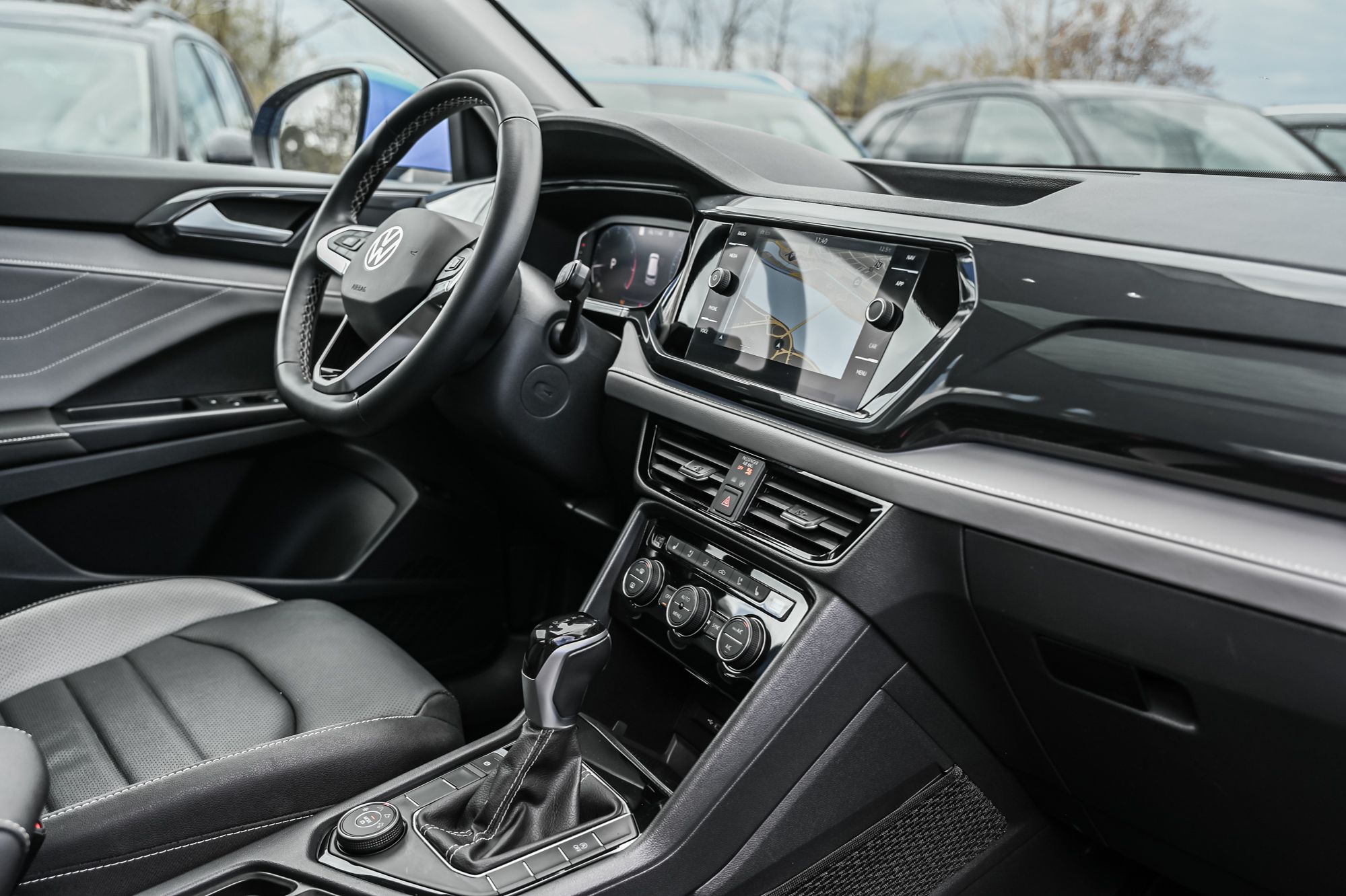 Volkswagen Taos  2024 à Saint-Bruno-de-Montarville, Québec