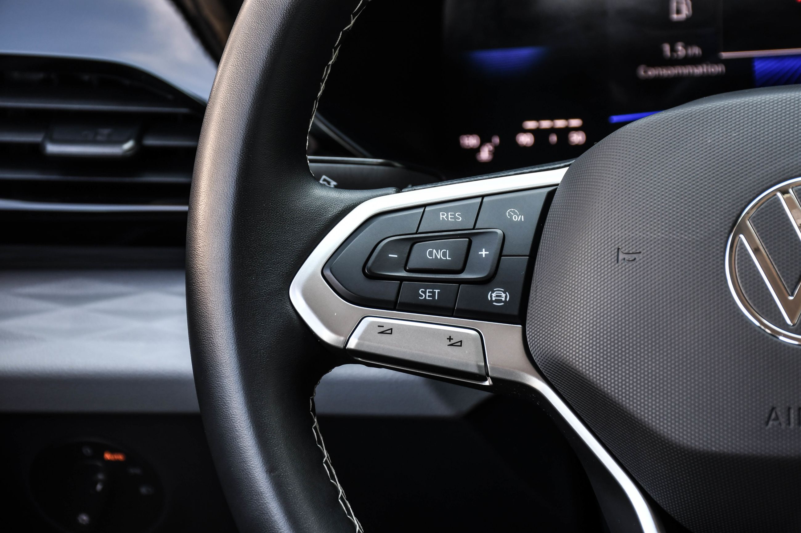 Volkswagen Taos  2024 à Saint-Bruno-de-Montarville, Québec